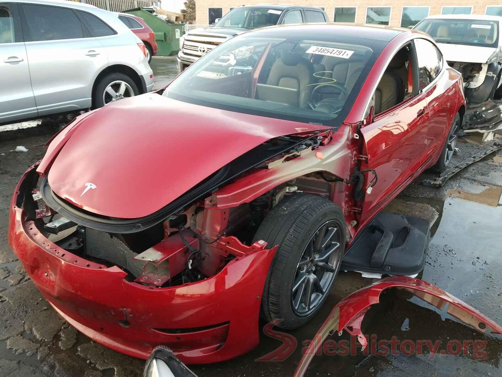 5YJ3E1EB2JF091712 2018 TESLA MODEL 3