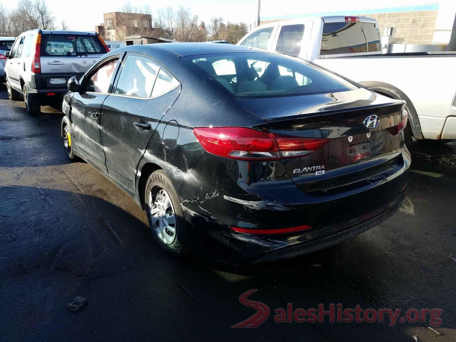 5NPD74LF4JH263570 2018 HYUNDAI ELANTRA