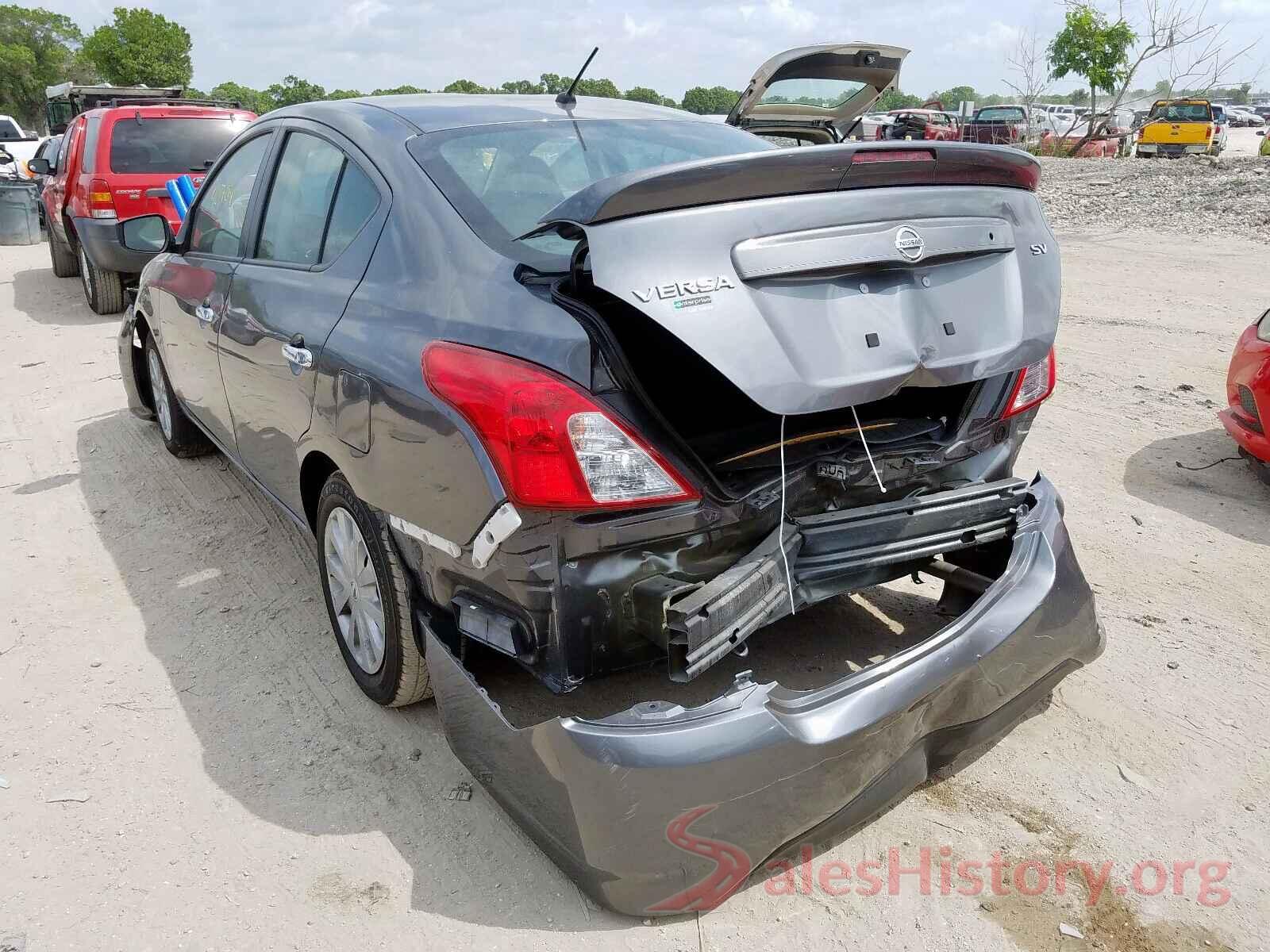 3N1CN7AP7JL826211 2018 NISSAN VERSA