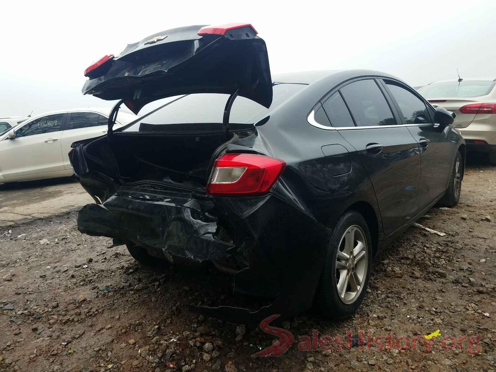 1G1BE5SM9J7132408 2018 CHEVROLET CRUZE