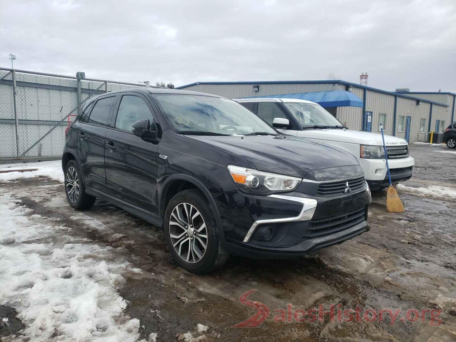 JA4AP3AU8HZ020808 2017 MITSUBISHI OUTLANDER