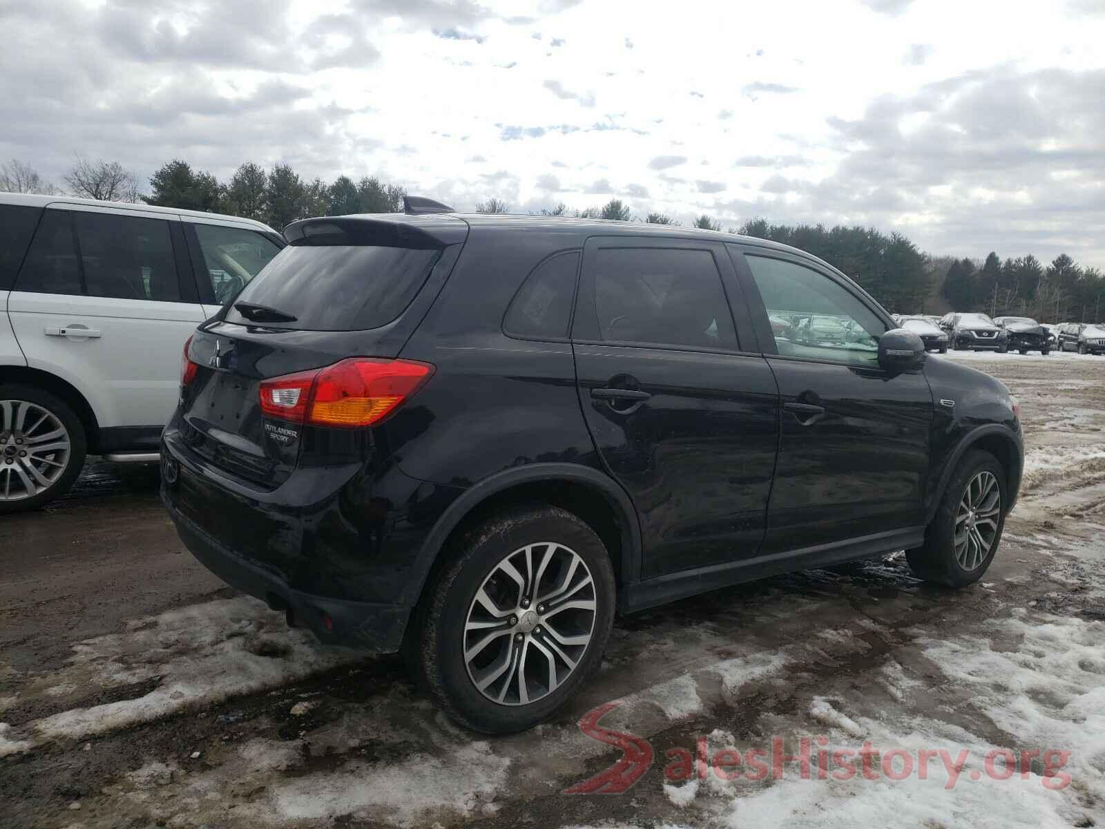 JA4AP3AU8HZ020808 2017 MITSUBISHI OUTLANDER