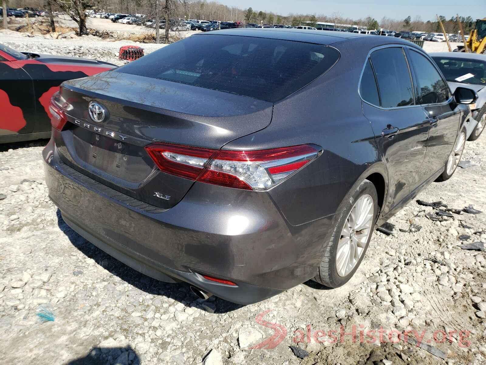 4T1B11HK4JU110332 2018 TOYOTA CAMRY