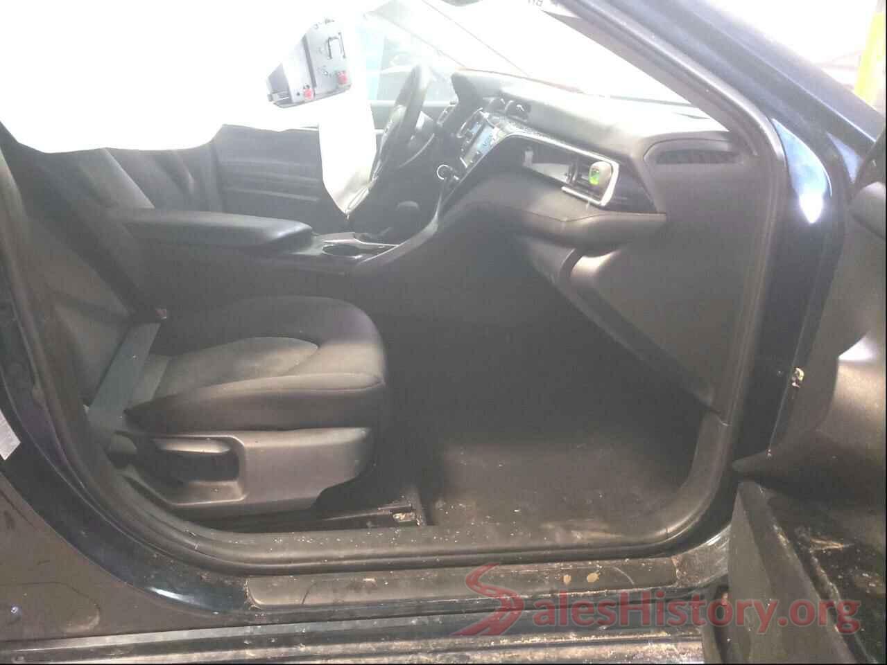 4T1B11HKXJU628171 2018 TOYOTA CAMRY