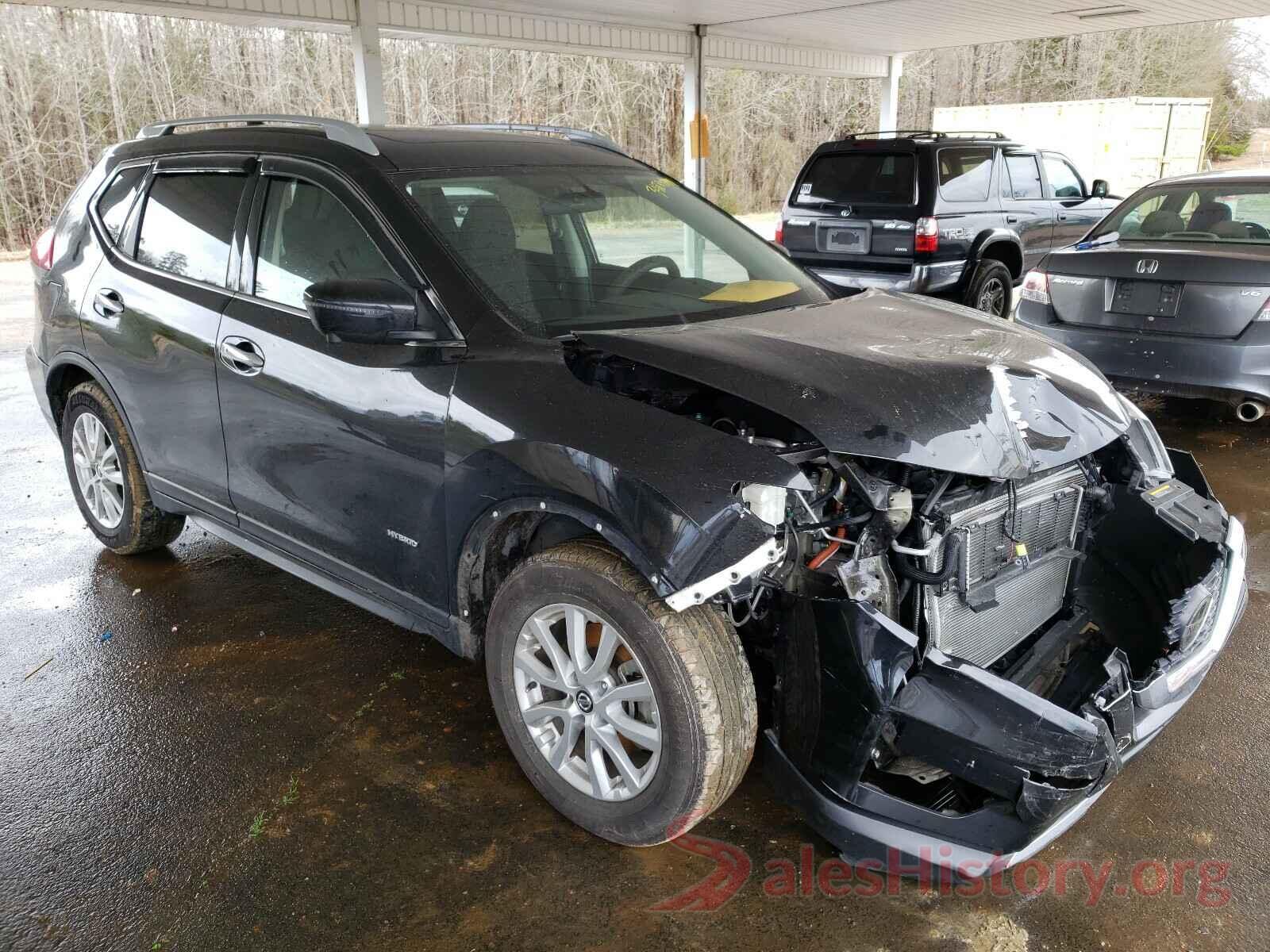 5N1ET2MT7JC827048 2018 NISSAN ROGUE