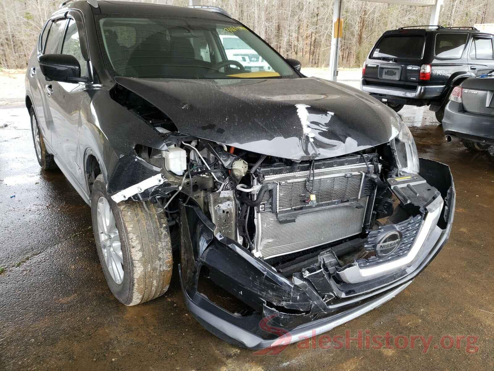 5N1ET2MT7JC827048 2018 NISSAN ROGUE