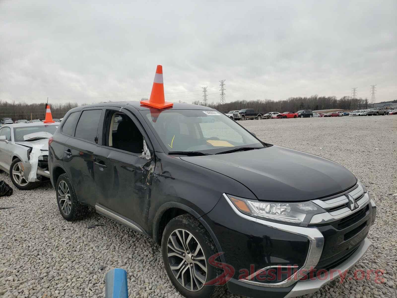 JA4AZ3A34JZ058995 2018 MITSUBISHI OUTLANDER