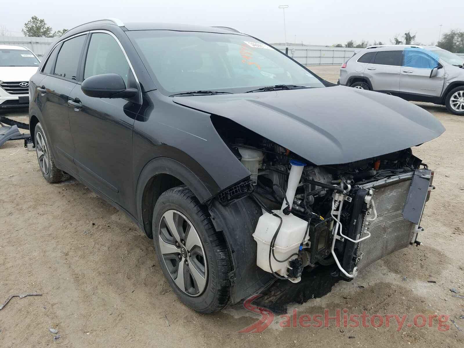 KNDCB3LCXJ5127065 2018 KIA NIRO