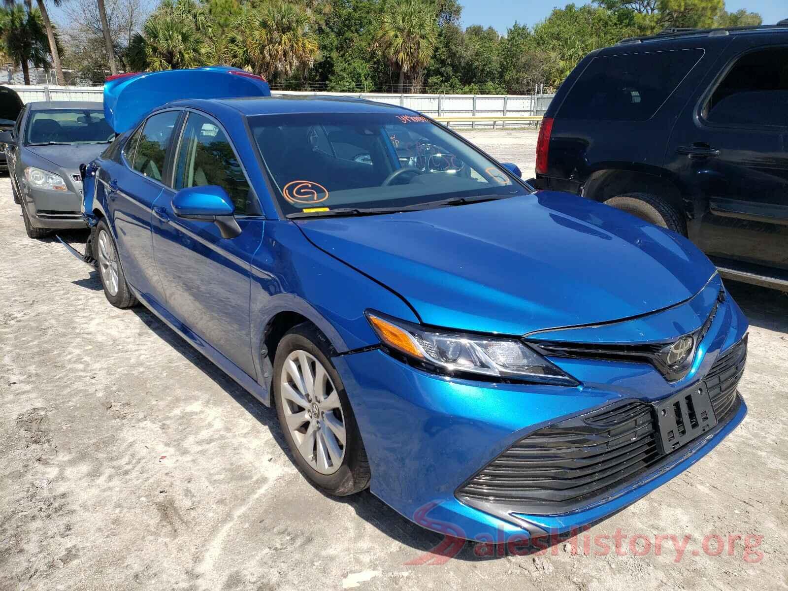 4T1B11HK8KU236694 2019 TOYOTA CAMRY