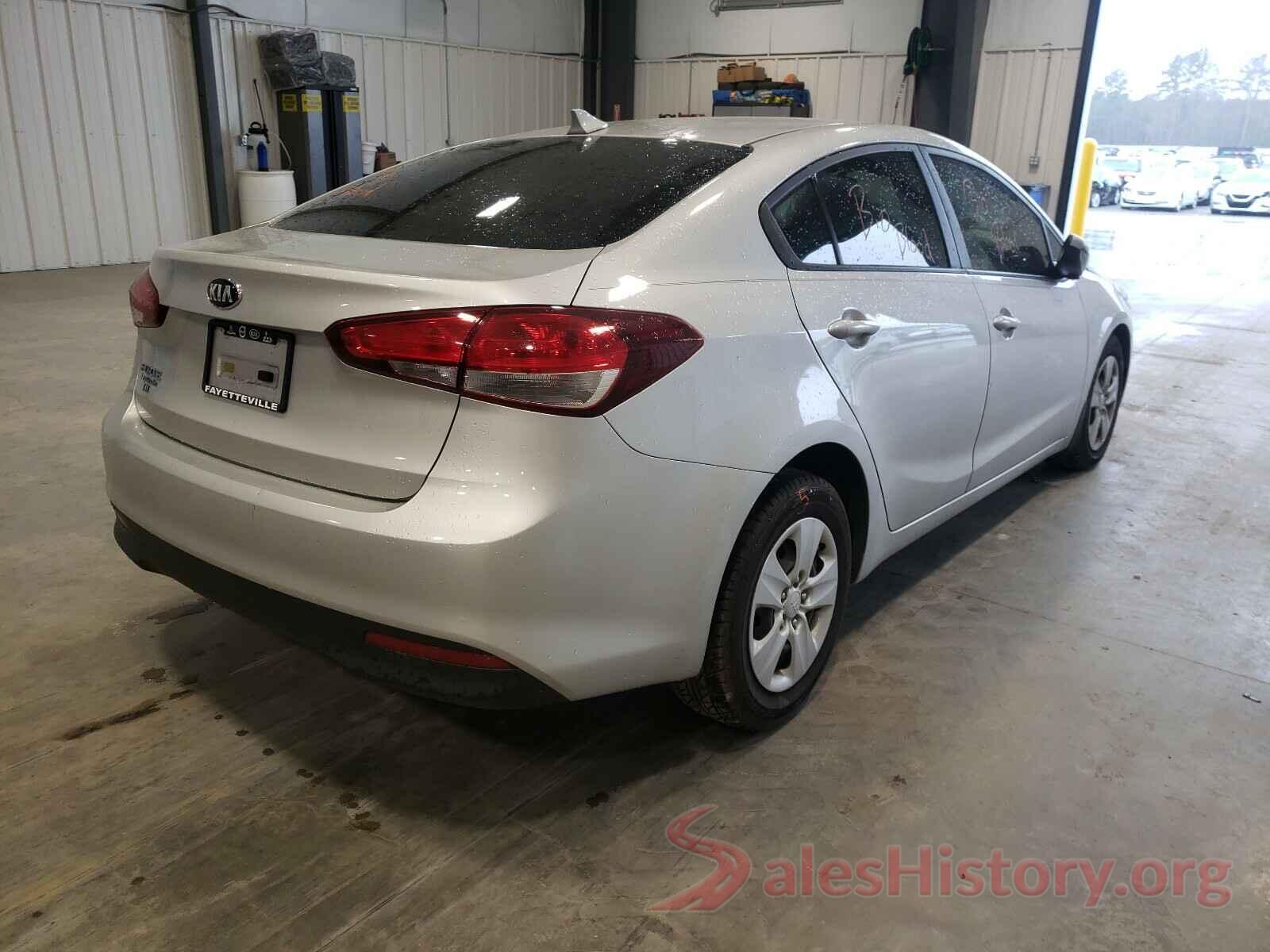 3KPFK4A76HE103465 2017 KIA FORTE