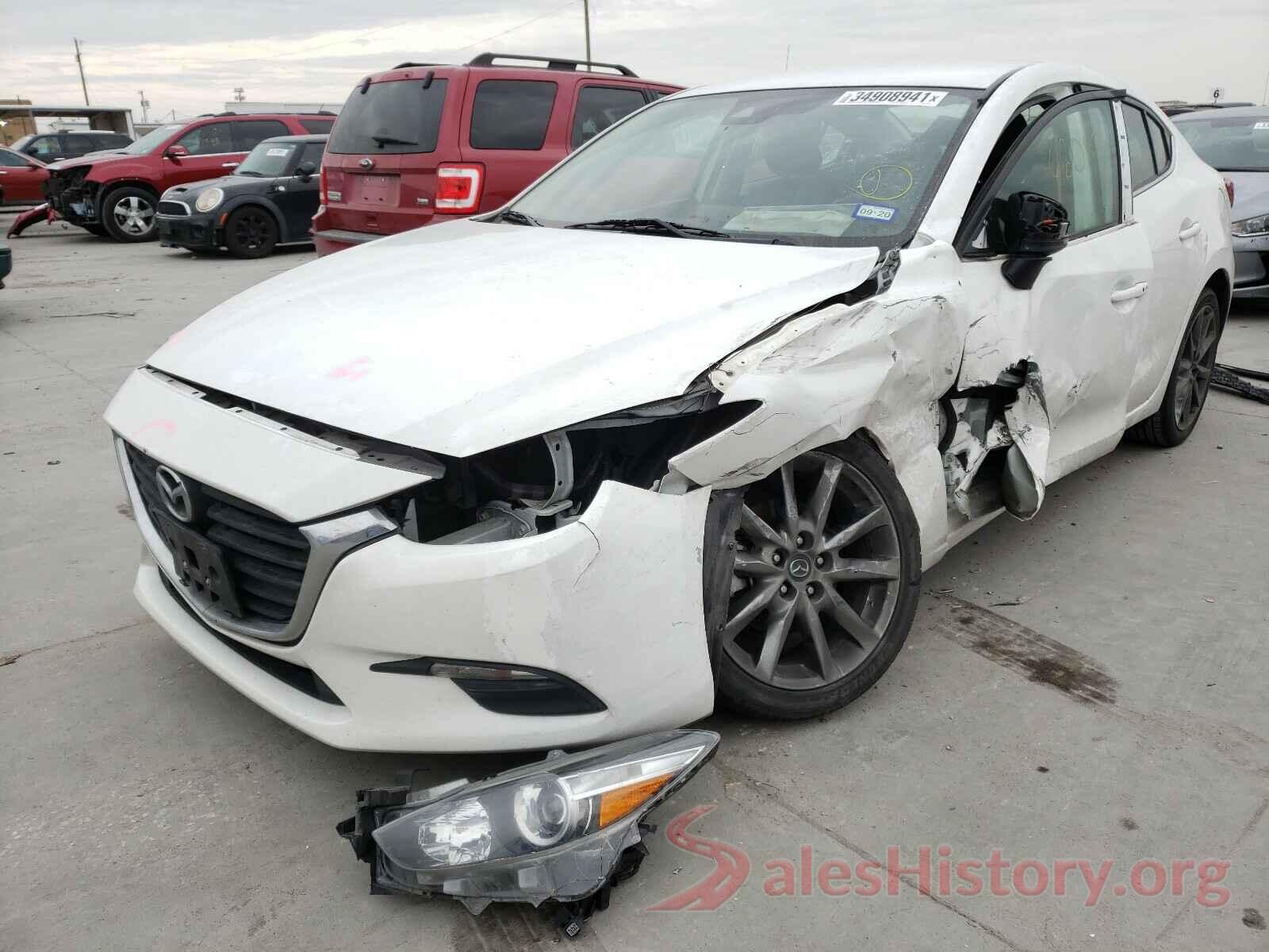 3MZBN1V31JM210220 2018 MAZDA 3