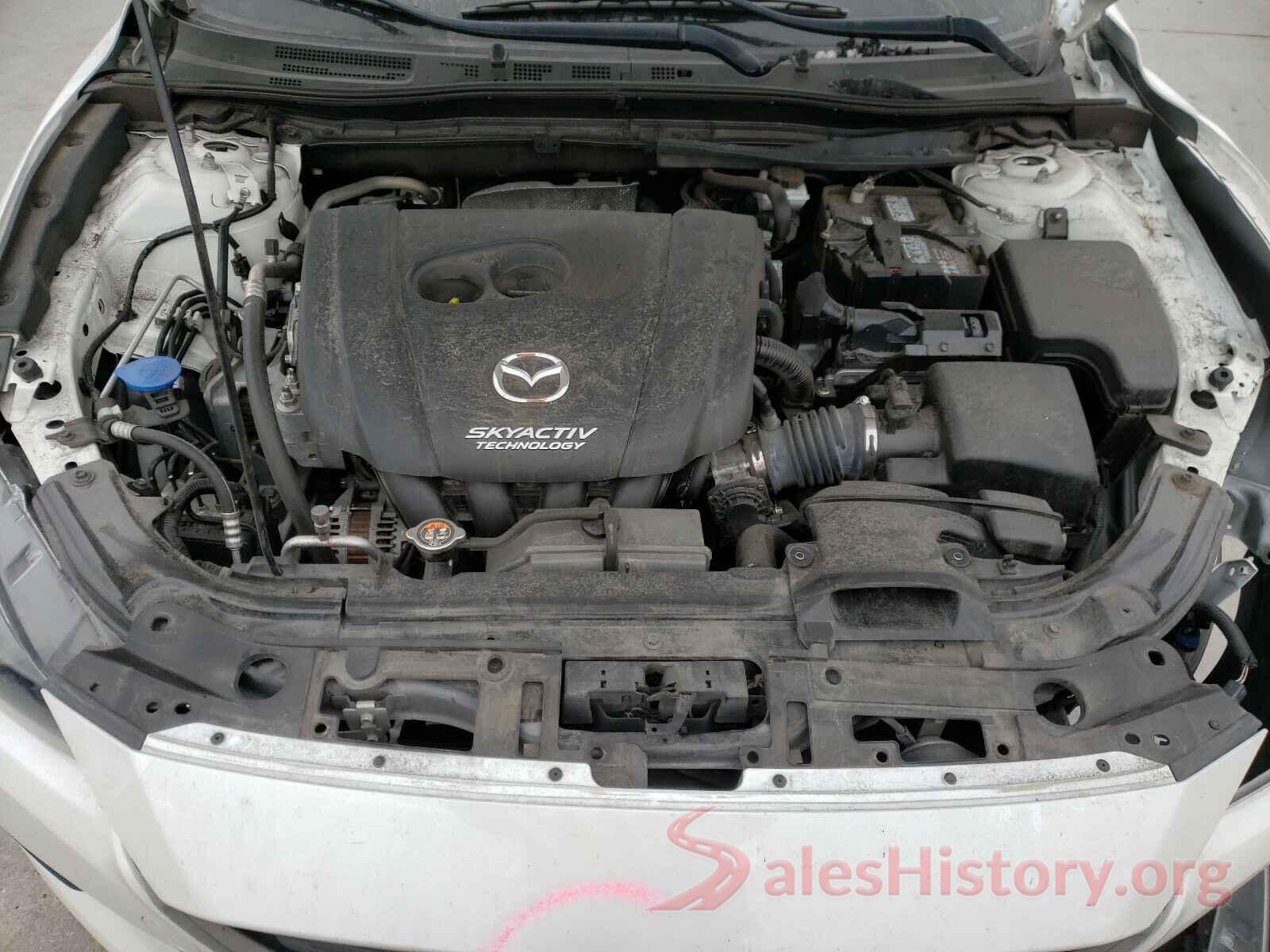 3MZBN1V31JM210220 2018 MAZDA 3