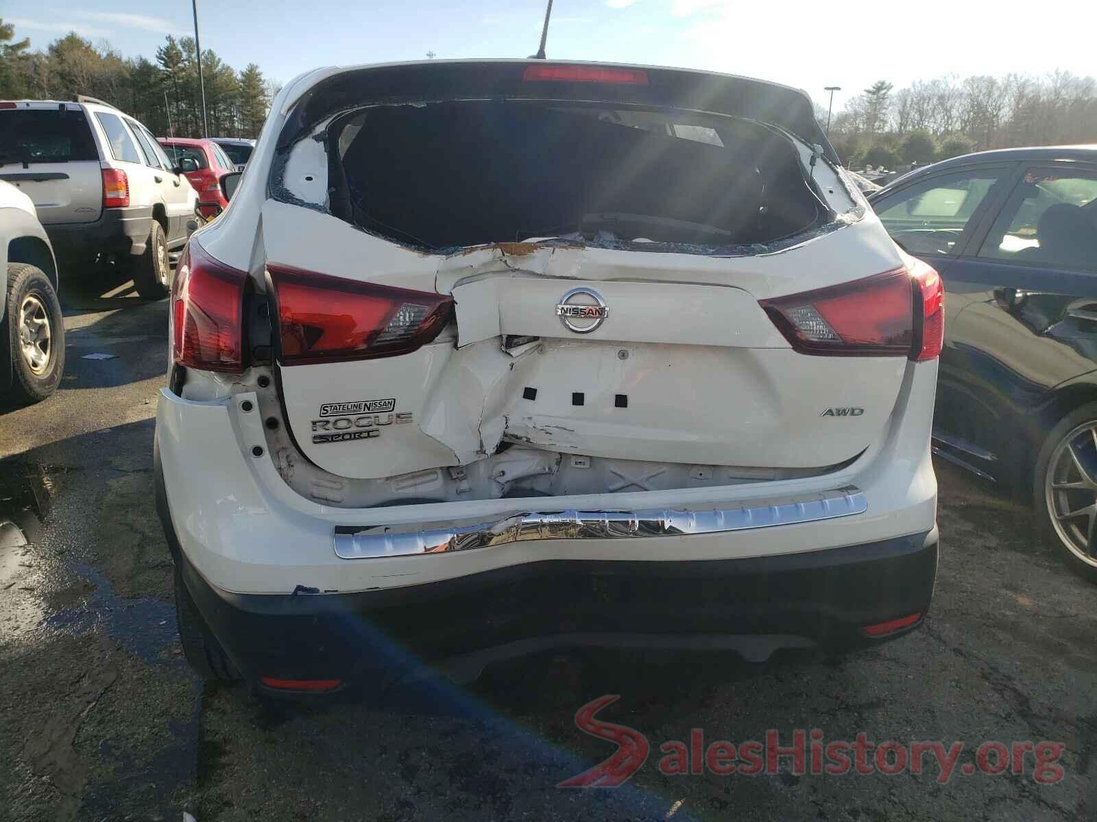 JN1BJ1CR4HW116979 2017 NISSAN ROGUE