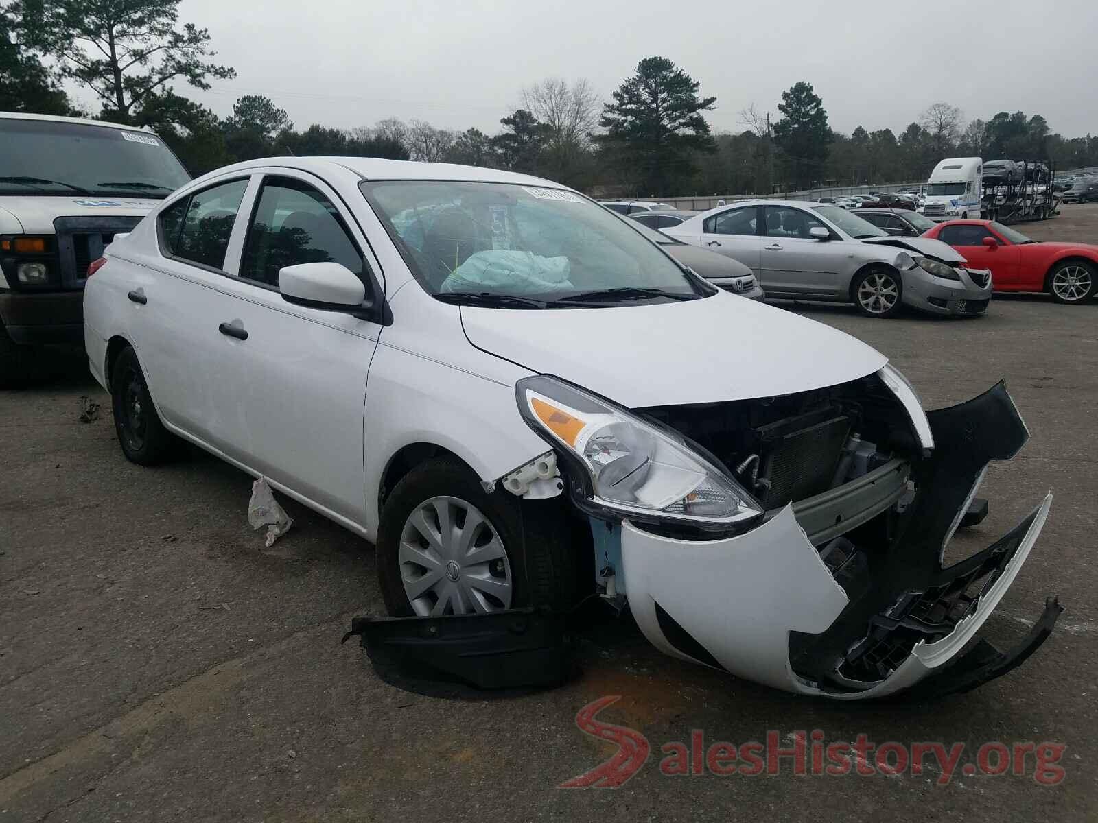 3N1CN7AP0JL884600 2018 NISSAN VERSA