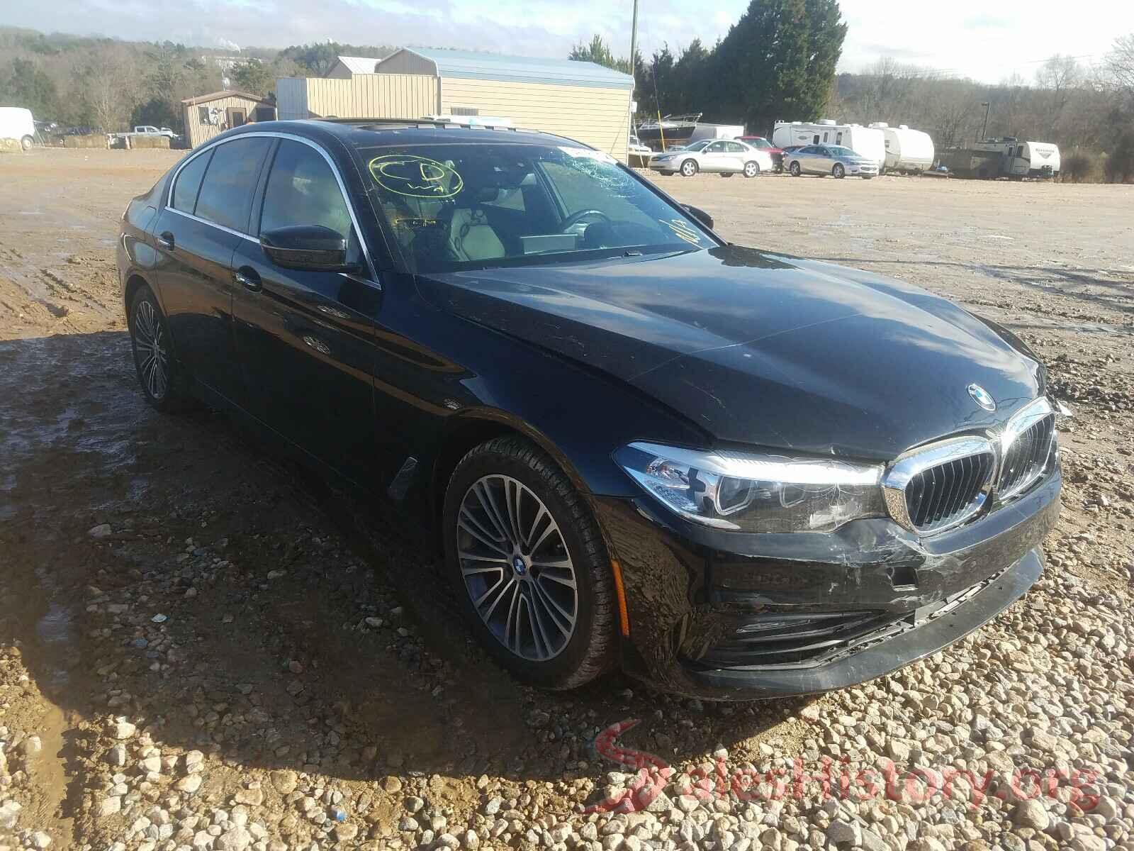 WBAJA5C50JWA39062 2018 BMW 5 SERIES