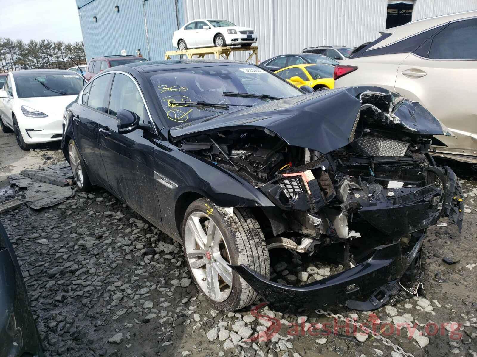 SAJAJ4EVXJCP20372 2018 JAGUAR XE