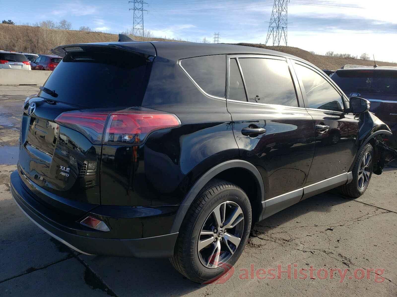 2T3RFREV1JW755430 2018 TOYOTA RAV4