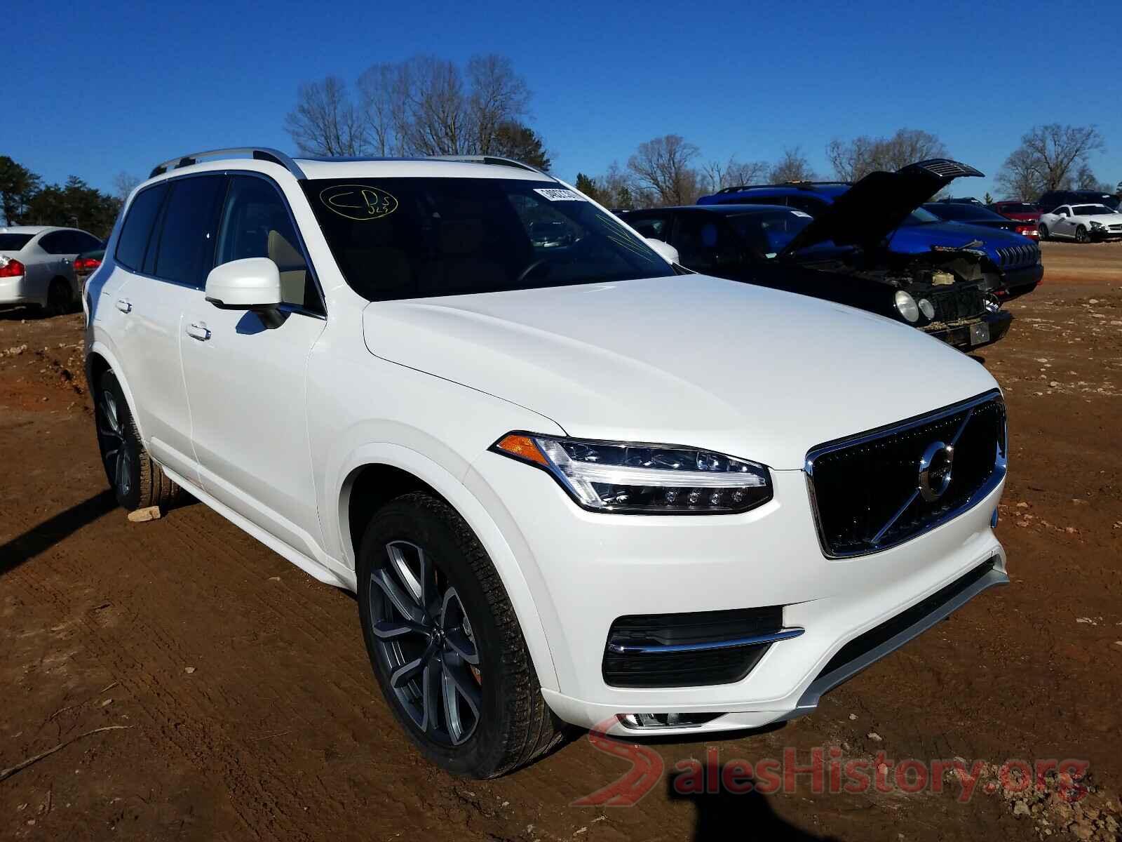 YV4102PK8J1368636 2018 VOLVO XC90