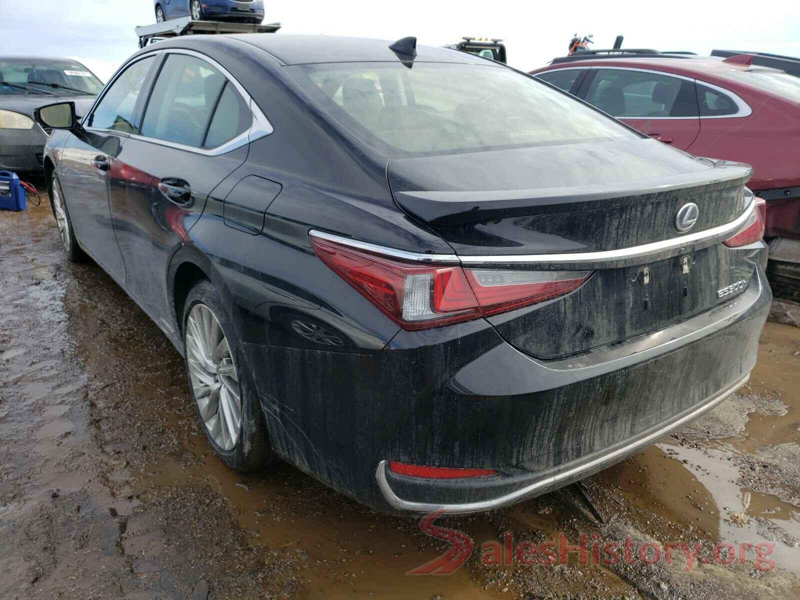 JTHB21B15K2031586 2019 LEXUS ES300