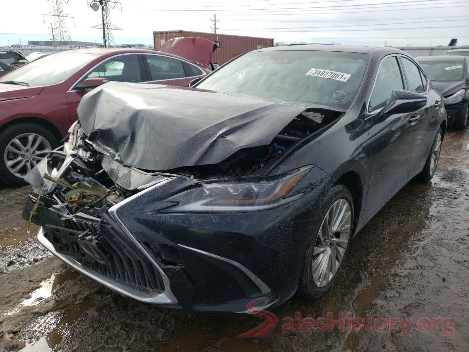 JTHB21B15K2031586 2019 LEXUS ES300