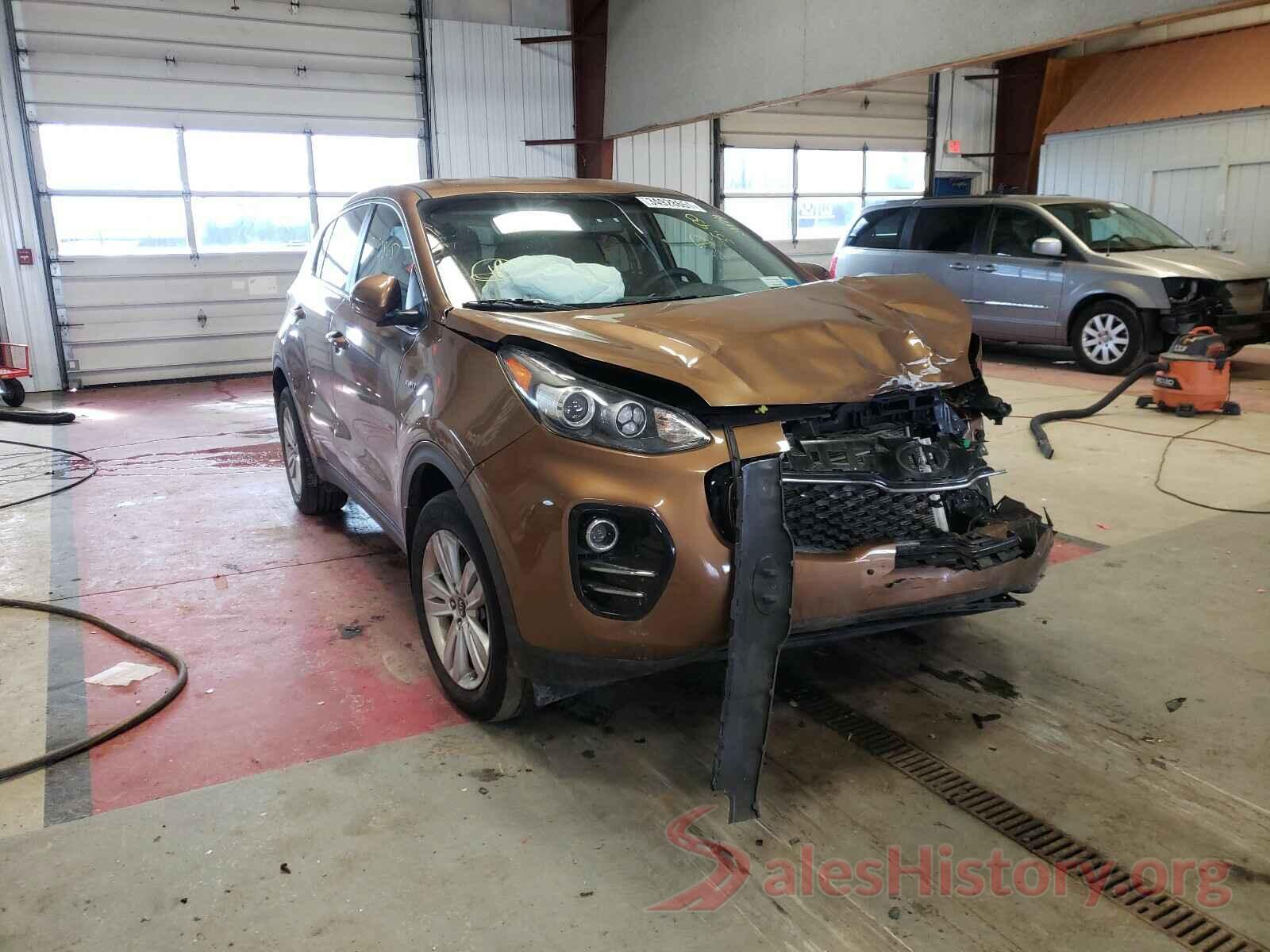 KNDPMCAC4H7124174 2017 KIA SPORTAGE