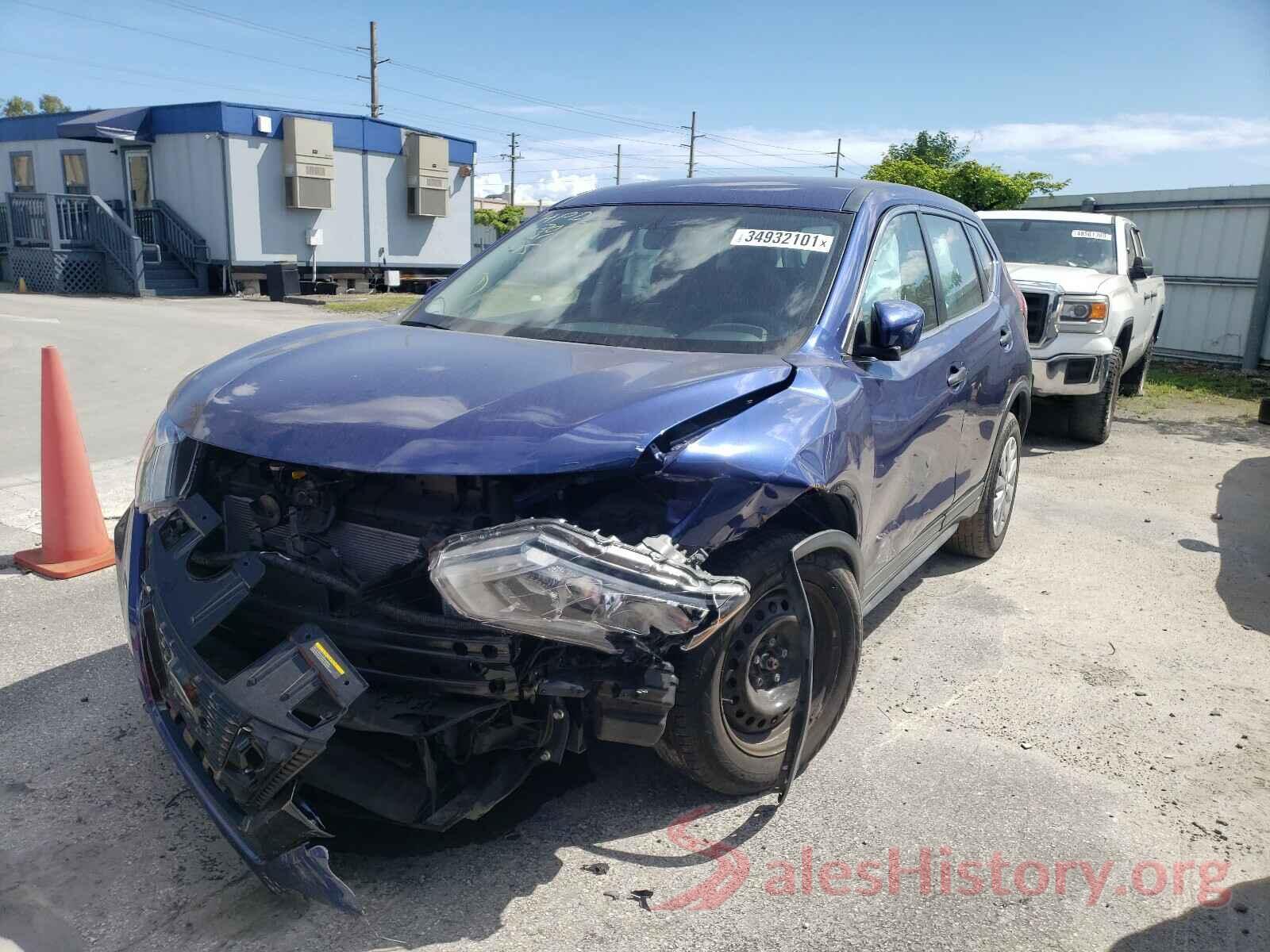 KNMAT2MT6JP597546 2018 NISSAN ROGUE