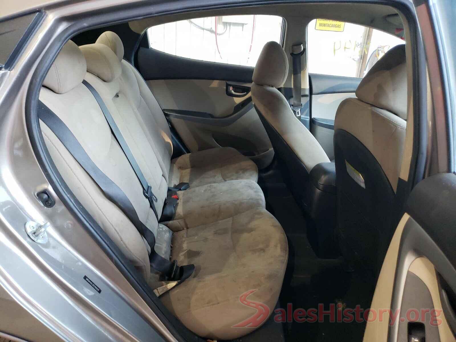 5NPDH4AE3GH766829 2016 HYUNDAI ELANTRA