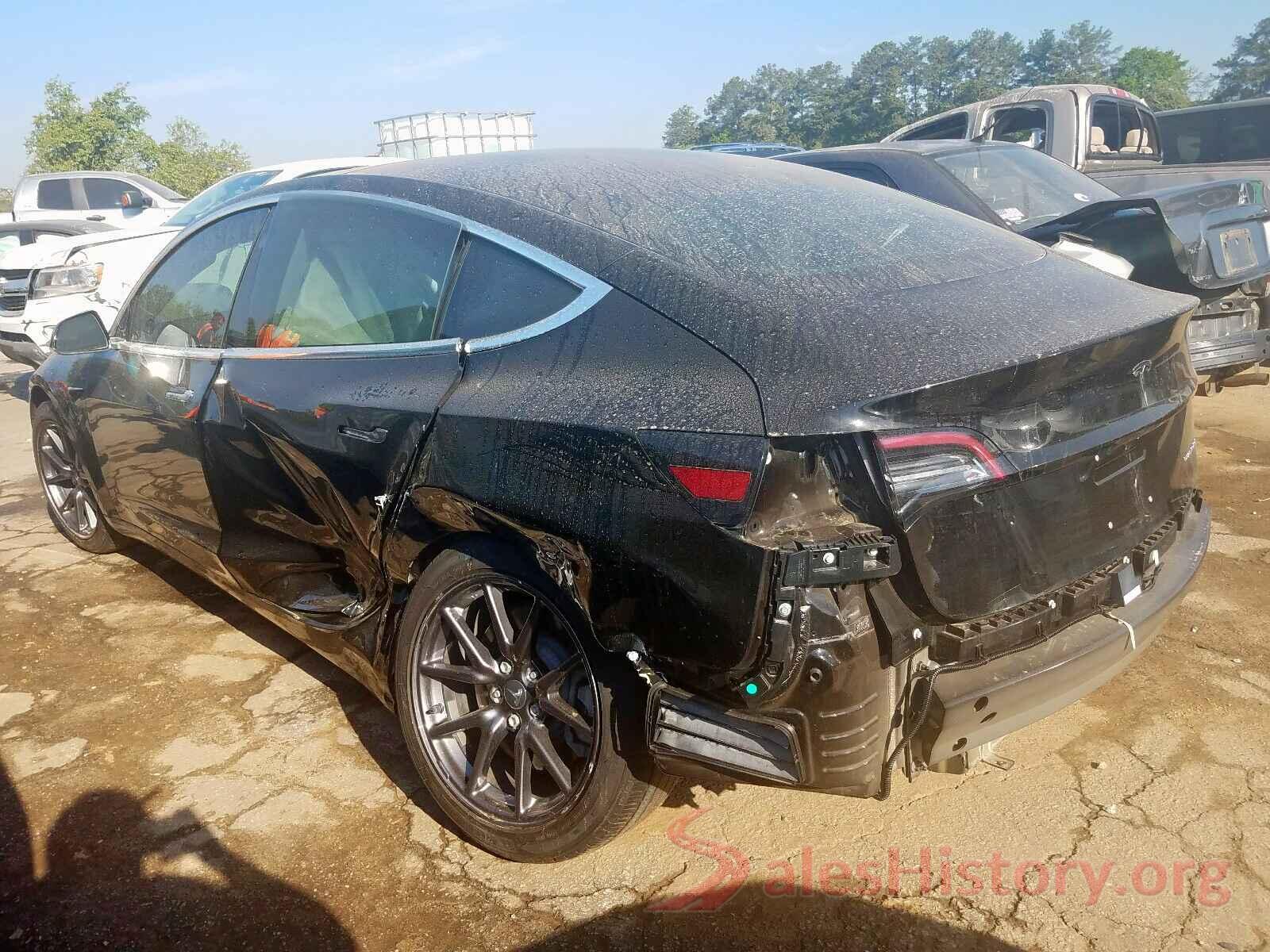 5YJ3E1EB2JF118844 2018 TESLA MODEL 3