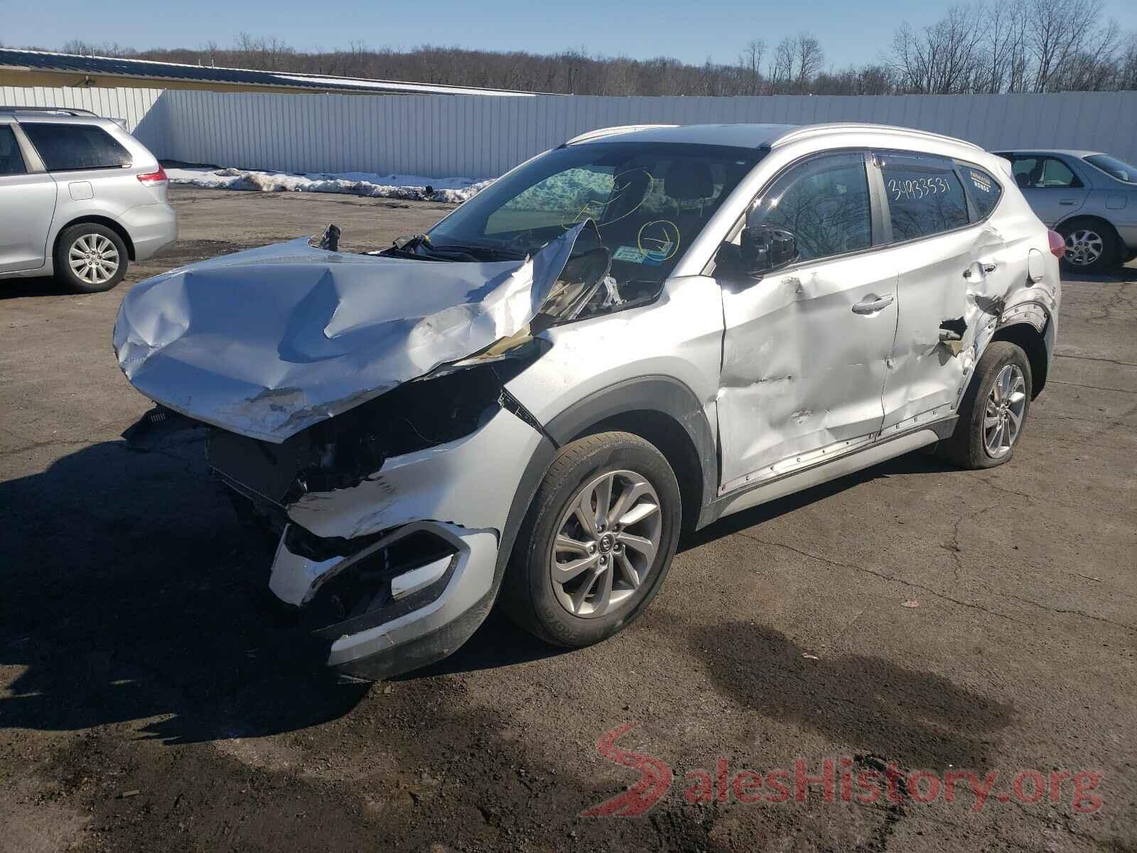 KM8J3CA45HU479241 2017 HYUNDAI TUCSON