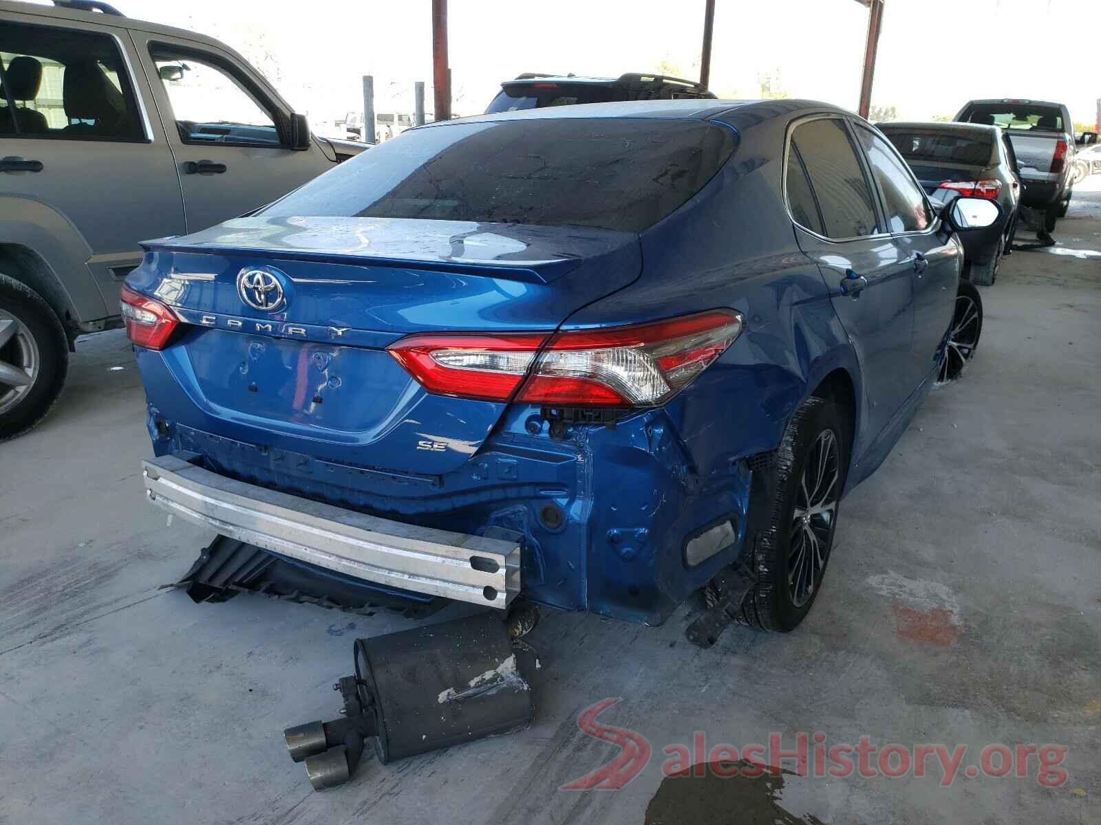 4T1B11HK2JU159397 2018 TOYOTA CAMRY