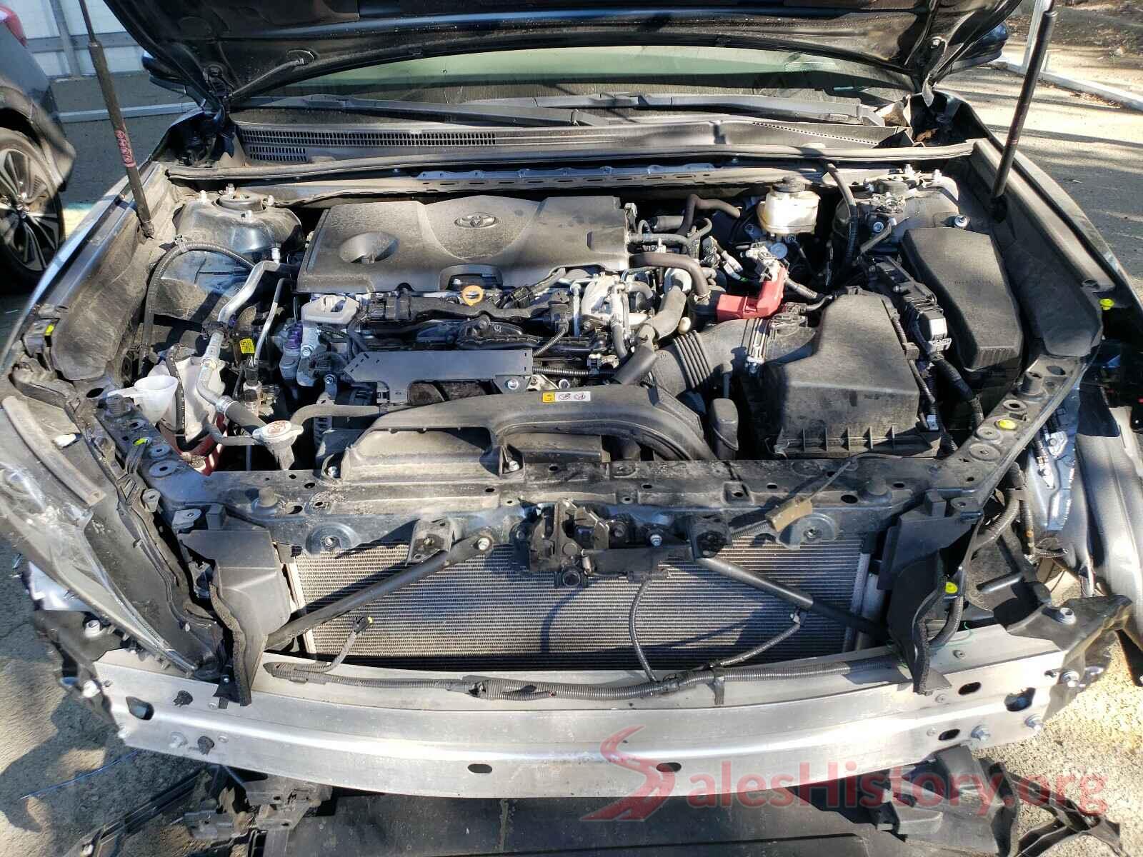 4T1B11HKXJU676169 2018 TOYOTA CAMRY