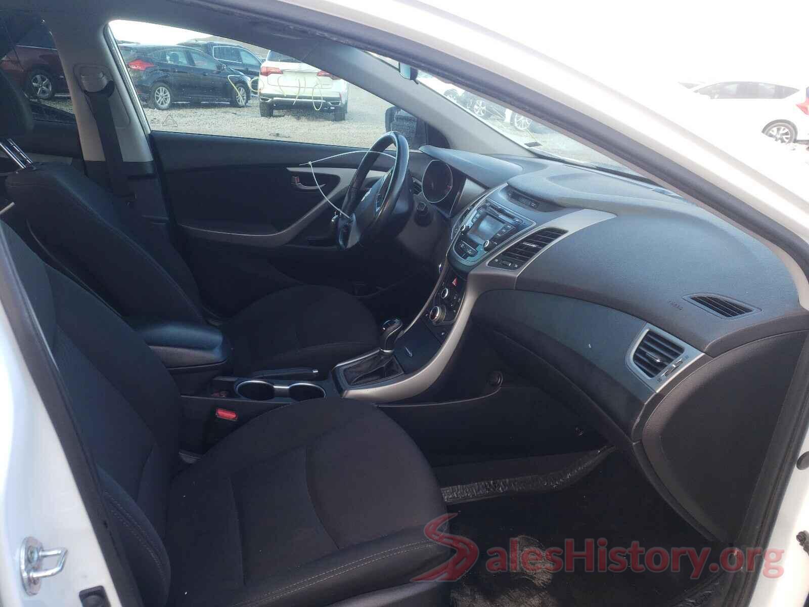 5NPDH4AE6GH723747 2016 HYUNDAI ELANTRA