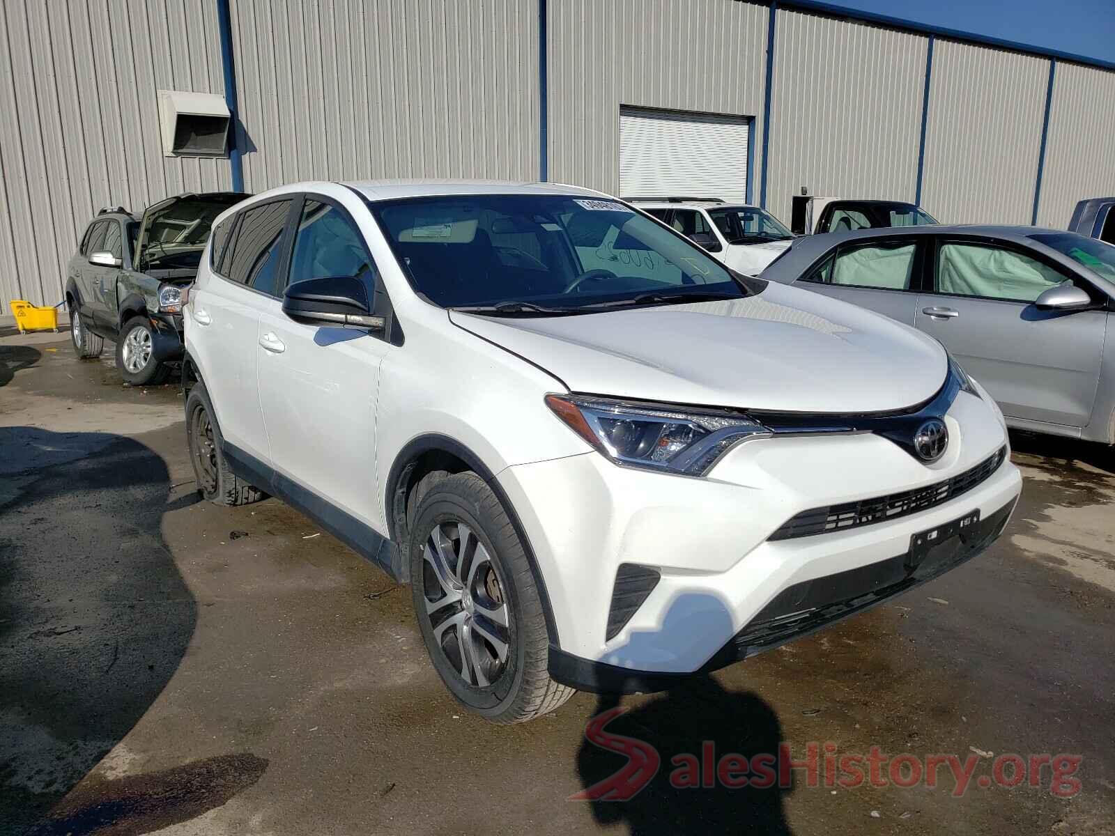 2T3ZFREV7JW447453 2018 TOYOTA RAV4