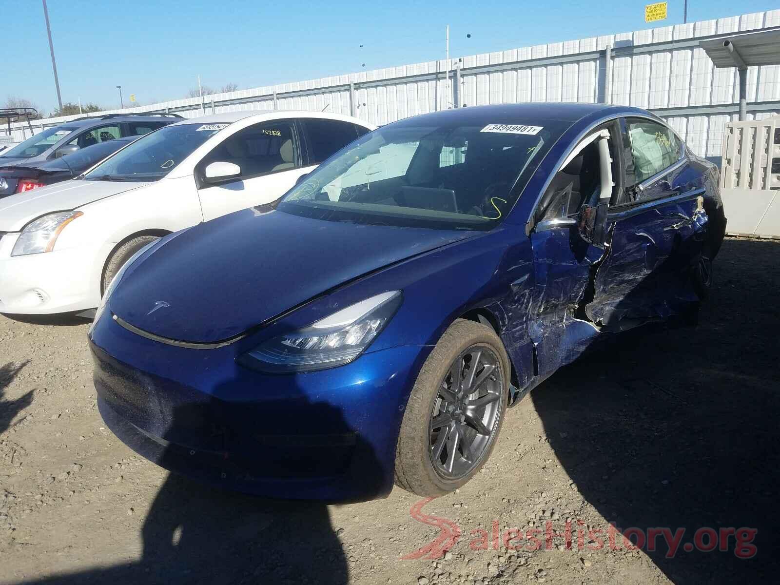 5YJ3E1EB5JF182585 2018 TESLA MODEL 3