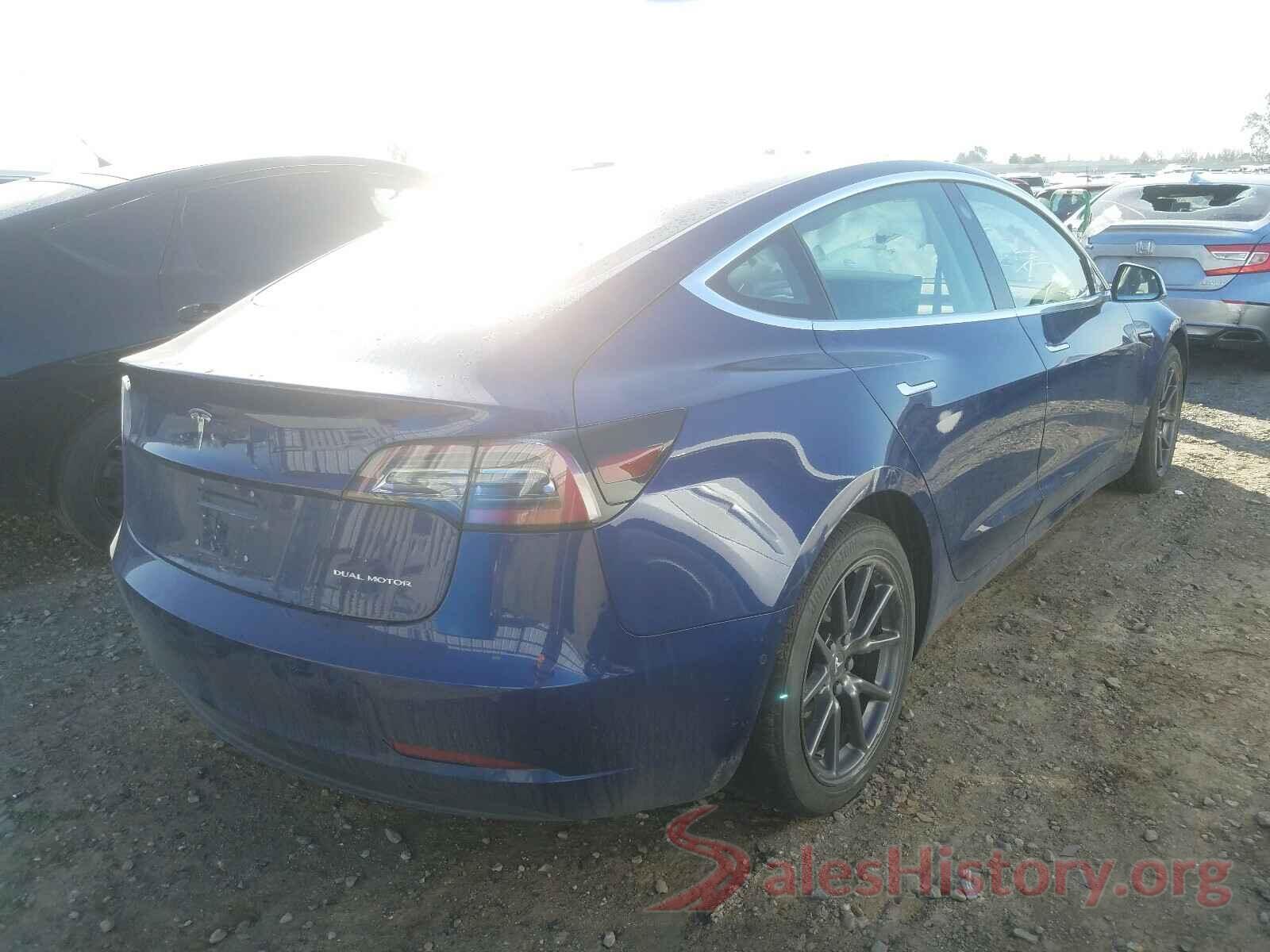 5YJ3E1EB5JF182585 2018 TESLA MODEL 3