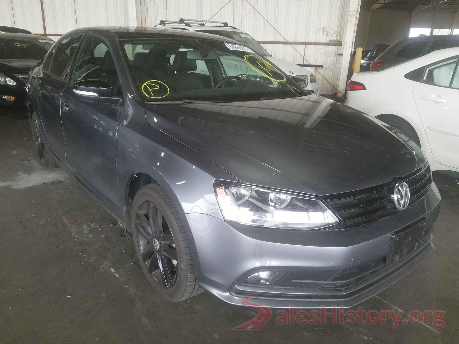 3VWD17AJ0JM210947 2018 VOLKSWAGEN JETTA