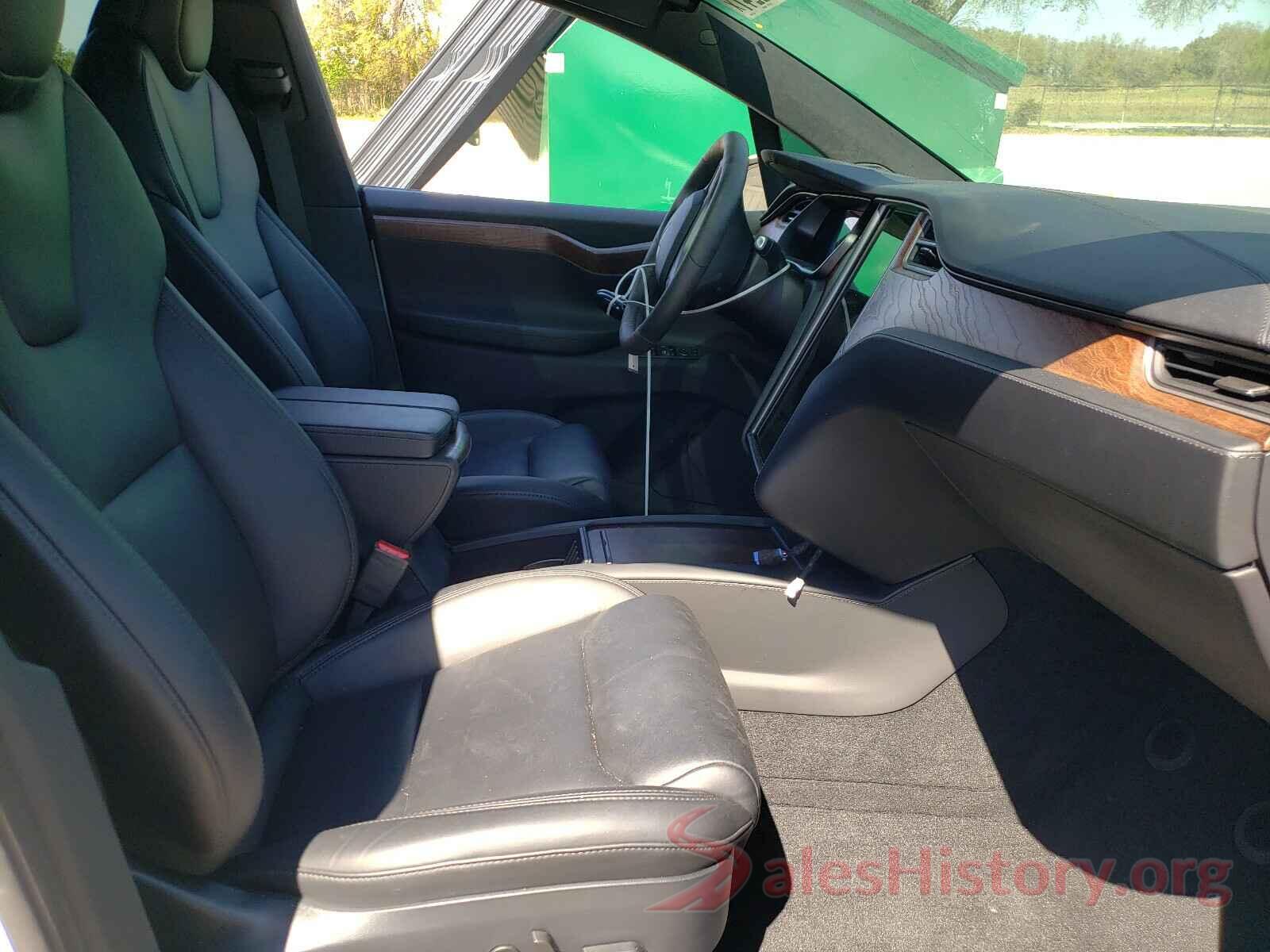 5YJXCDE23LF242567 2020 TESLA MODEL X