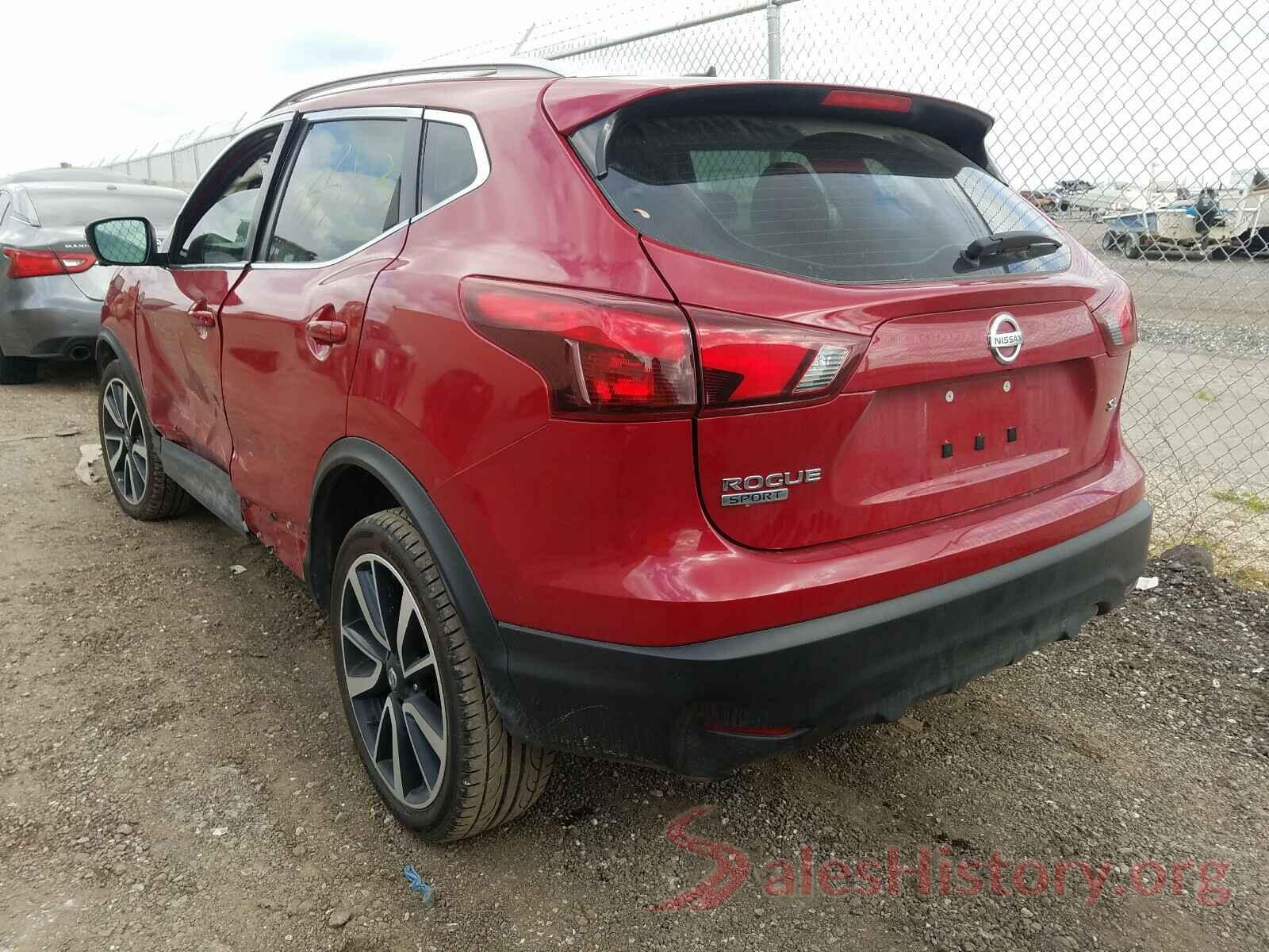 JN1BJ1CP8JW159418 2018 NISSAN ROGUE