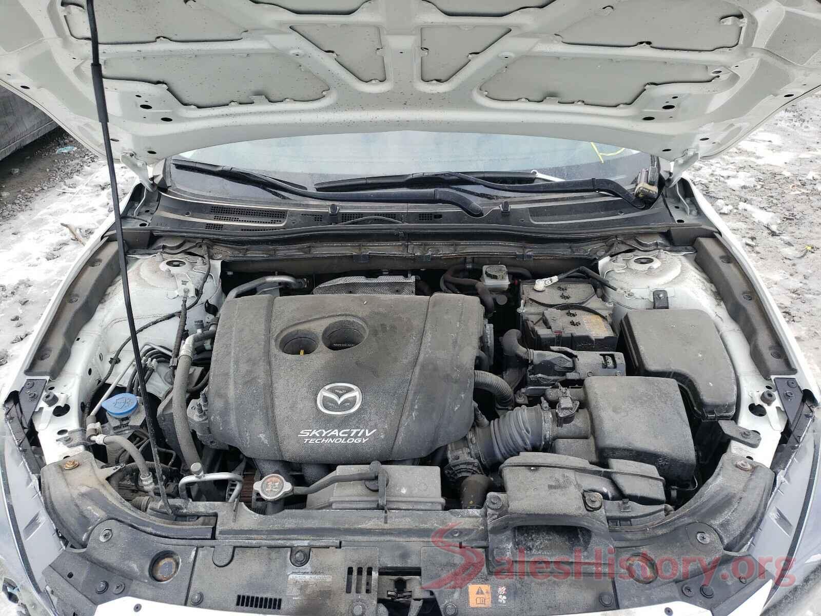 JM1BN1V74J1173716 2018 MAZDA 3