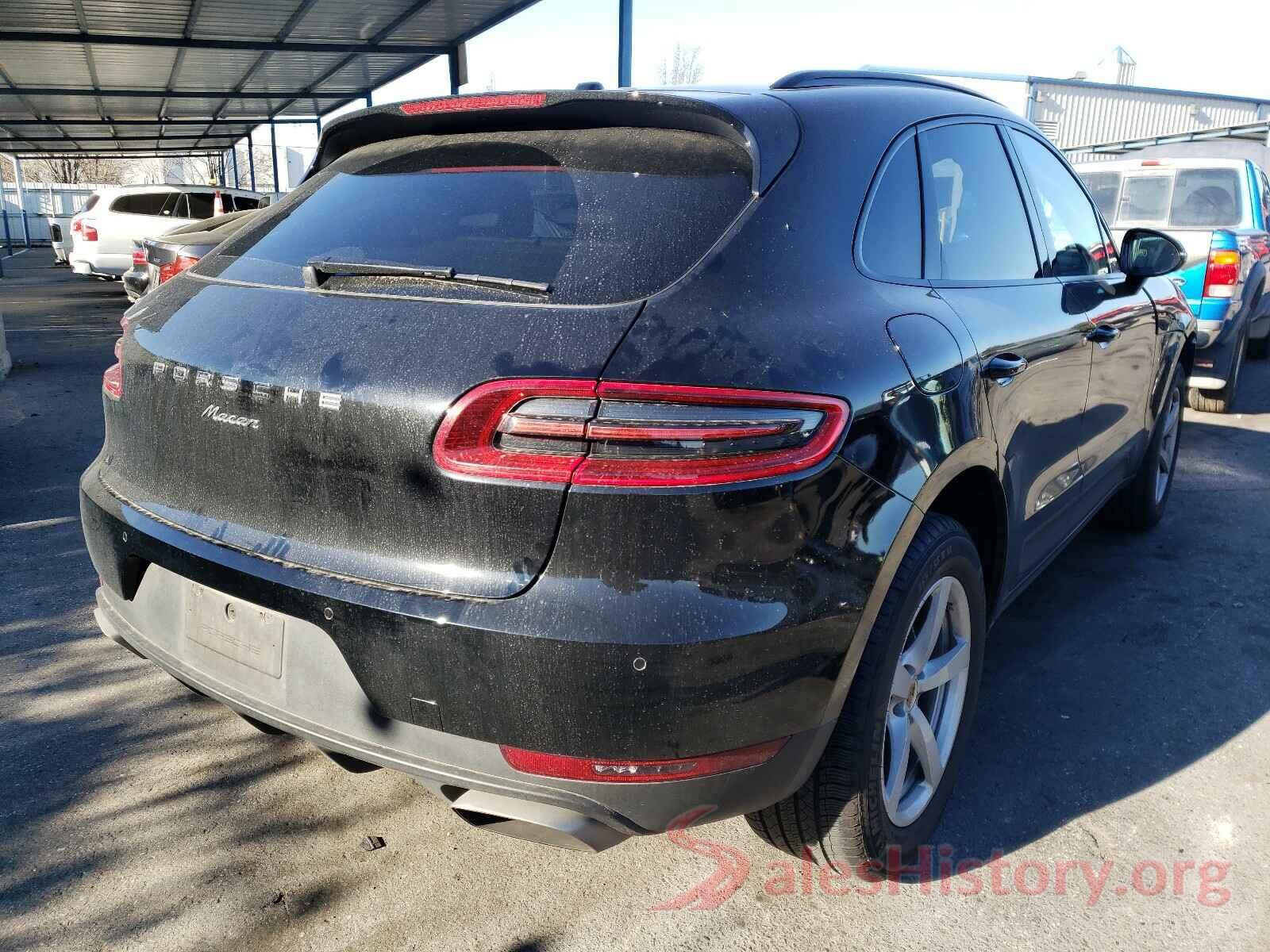 WP1AA2A5XJLB15128 2018 PORSCHE MACAN