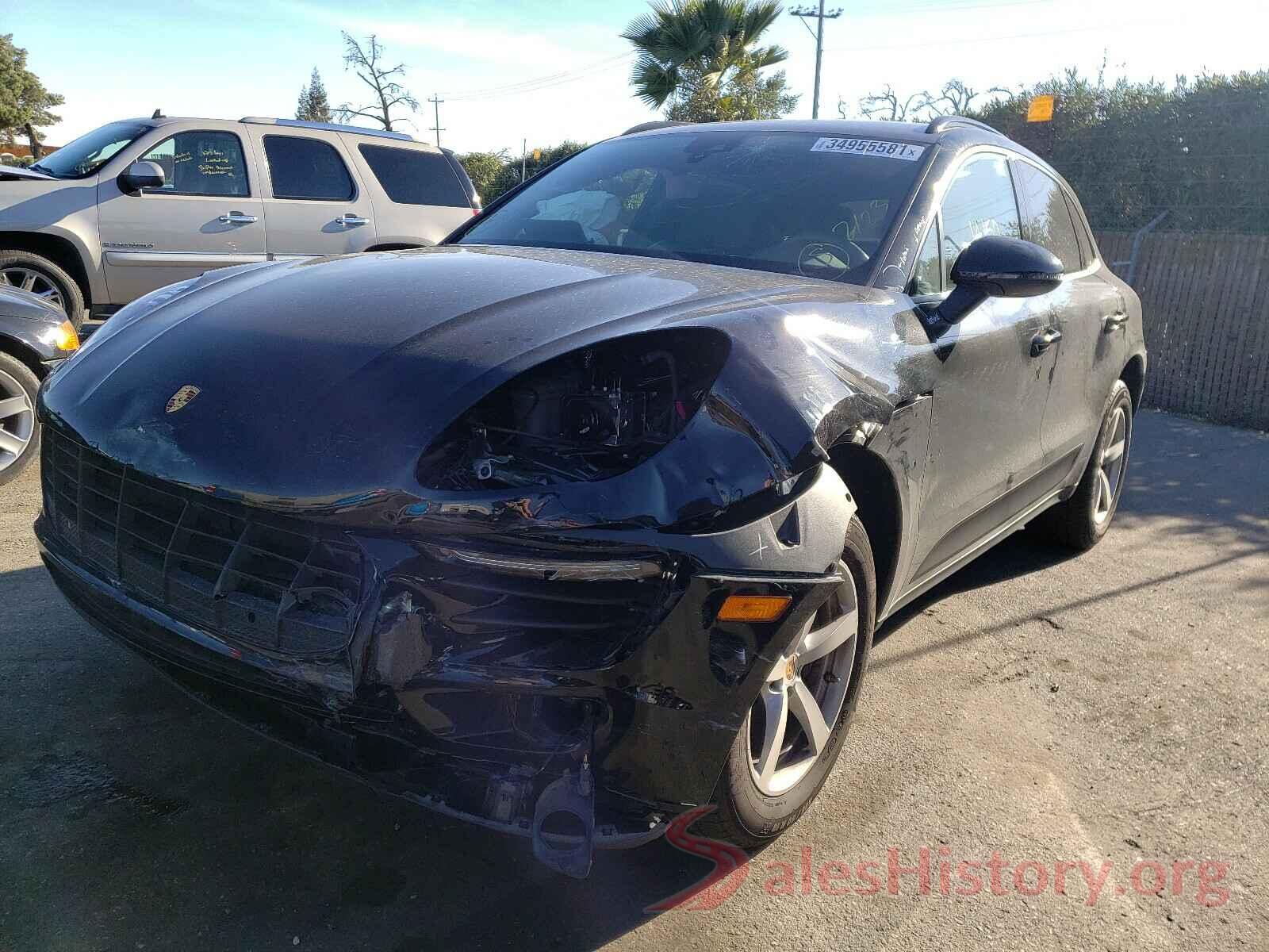 WP1AA2A5XJLB15128 2018 PORSCHE MACAN