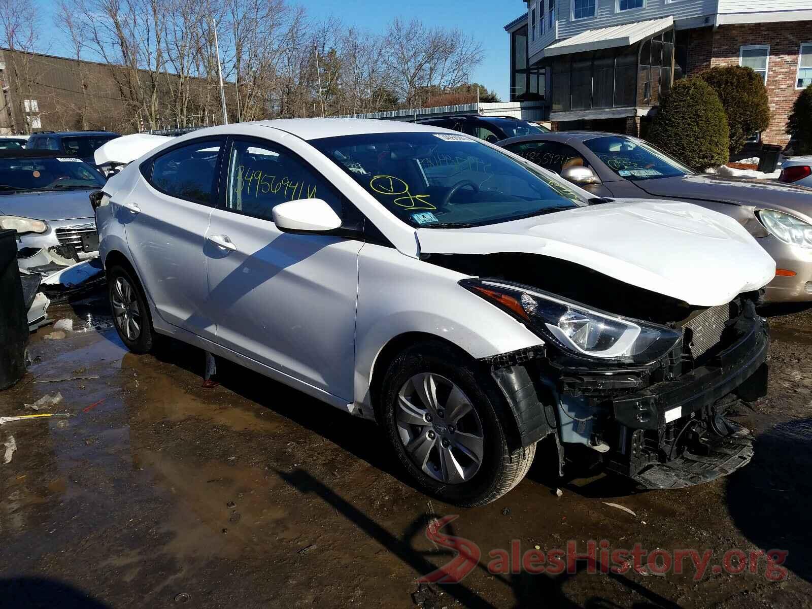 5NPDH4AE5GH768582 2016 HYUNDAI ELANTRA