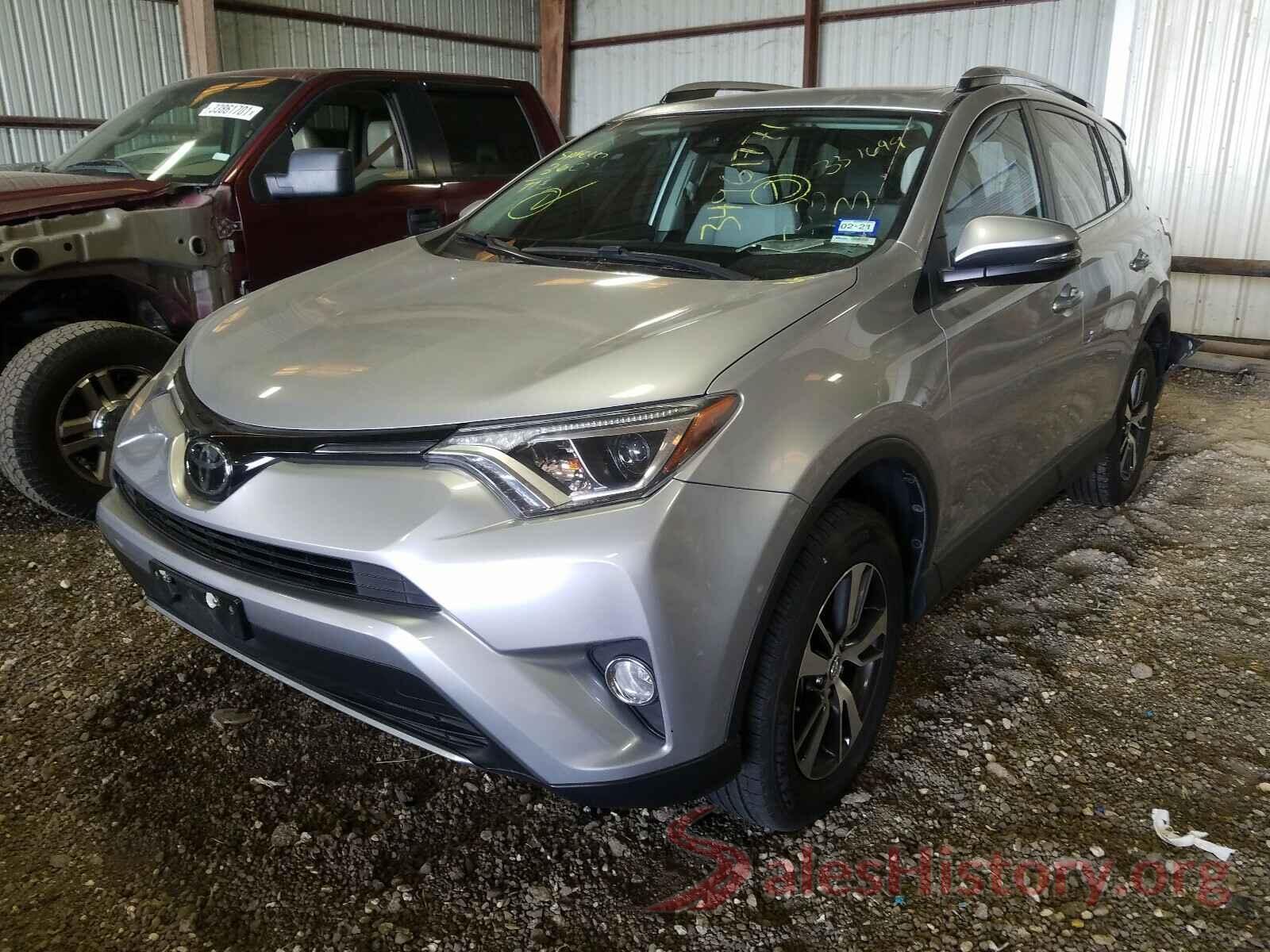 2T3WFREV8HW337699 2017 TOYOTA RAV4