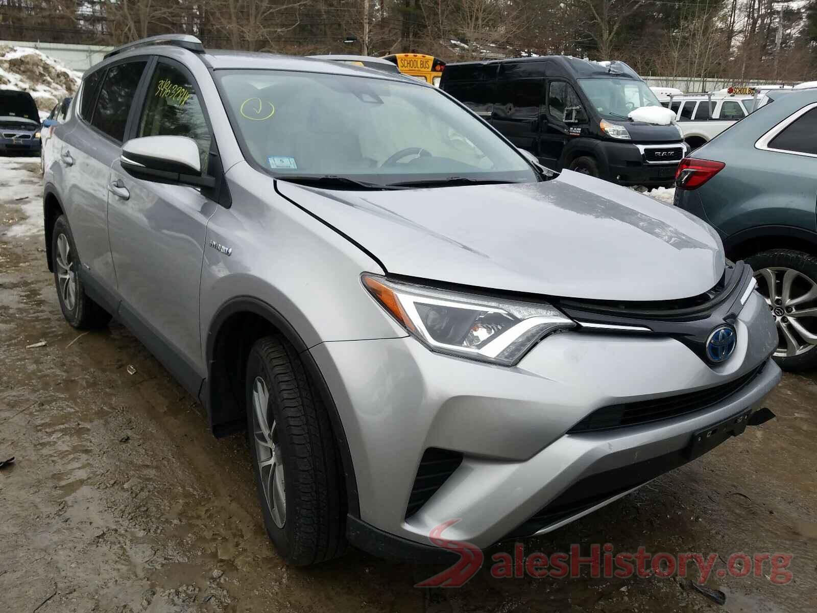 JTMRJREVXJD189764 2018 TOYOTA RAV4