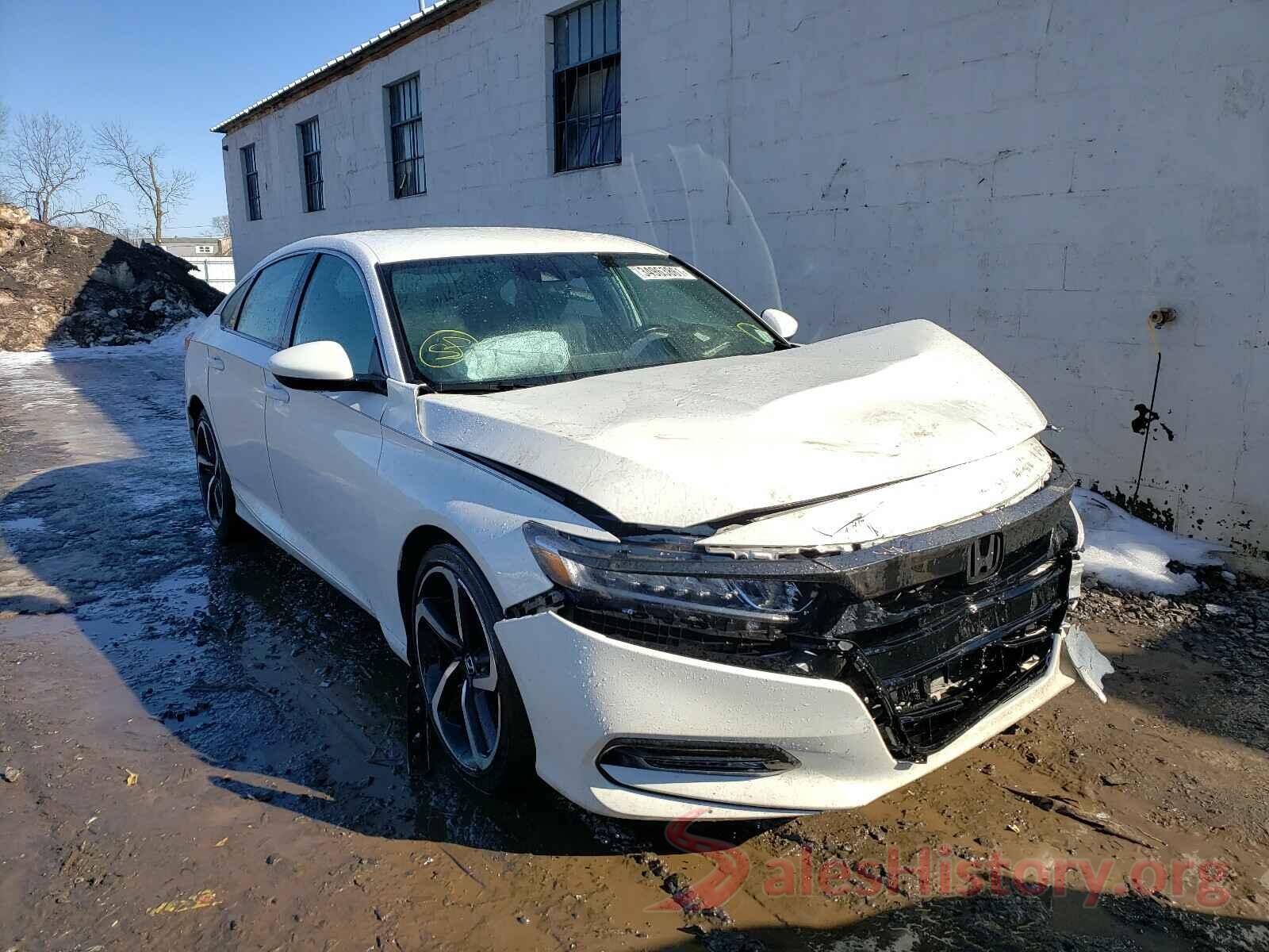 1HGCV1F34JA067350 2018 HONDA ACCORD