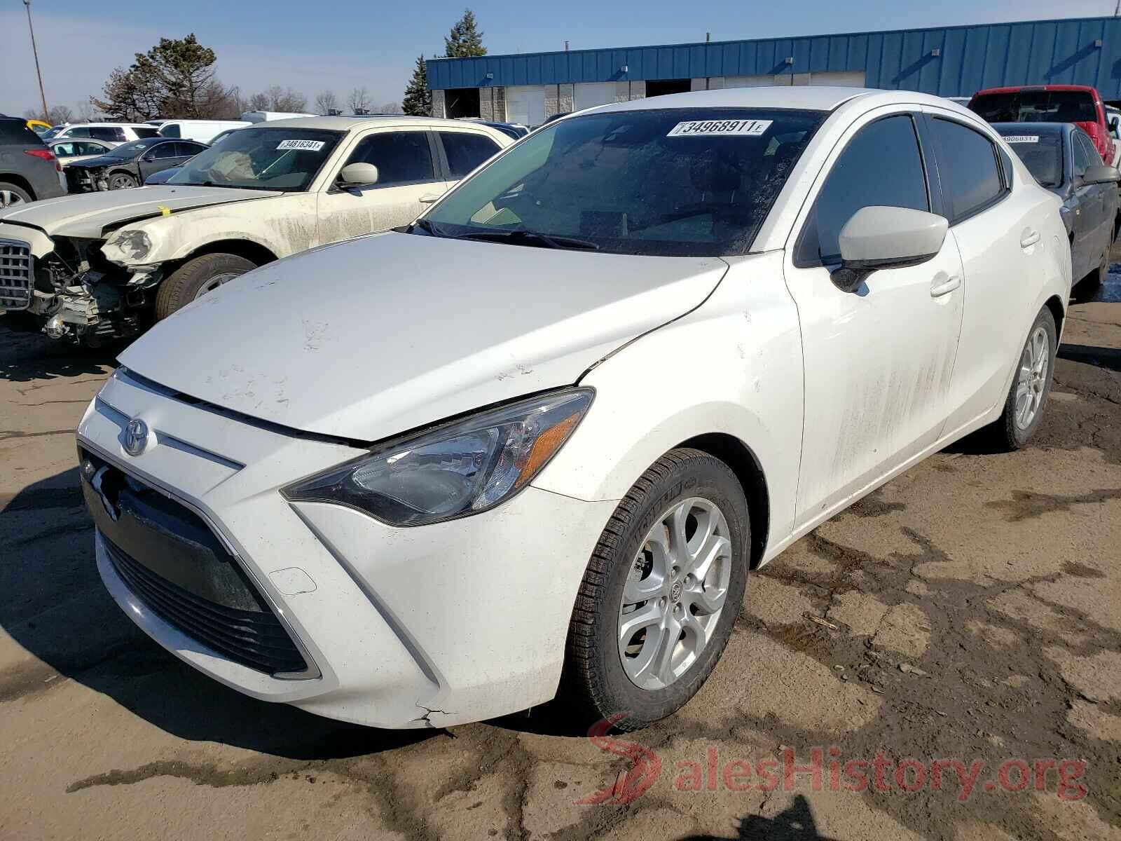 3MYDLBYV1HY179687 2017 TOYOTA YARIS