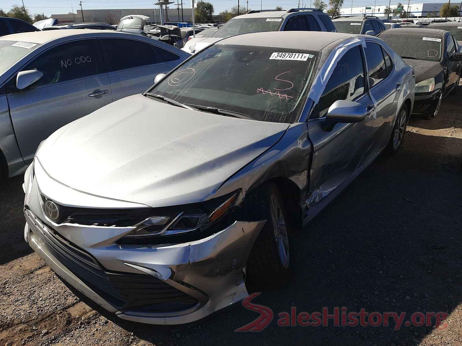 4T1C11AK0MU532732 2021 TOYOTA CAMRY