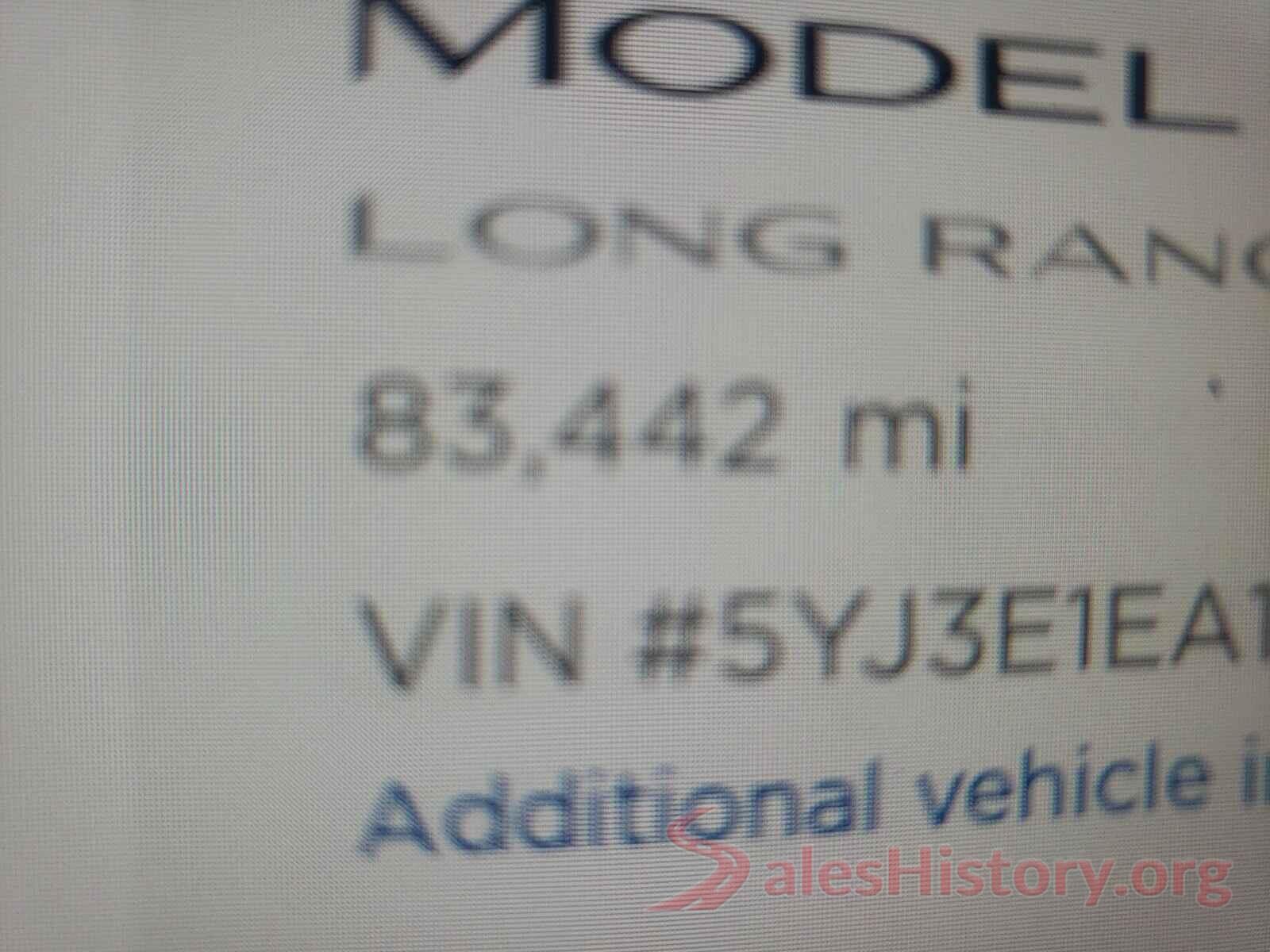 5YJ3E1EA1JF047952 2018 TESLA MODEL 3