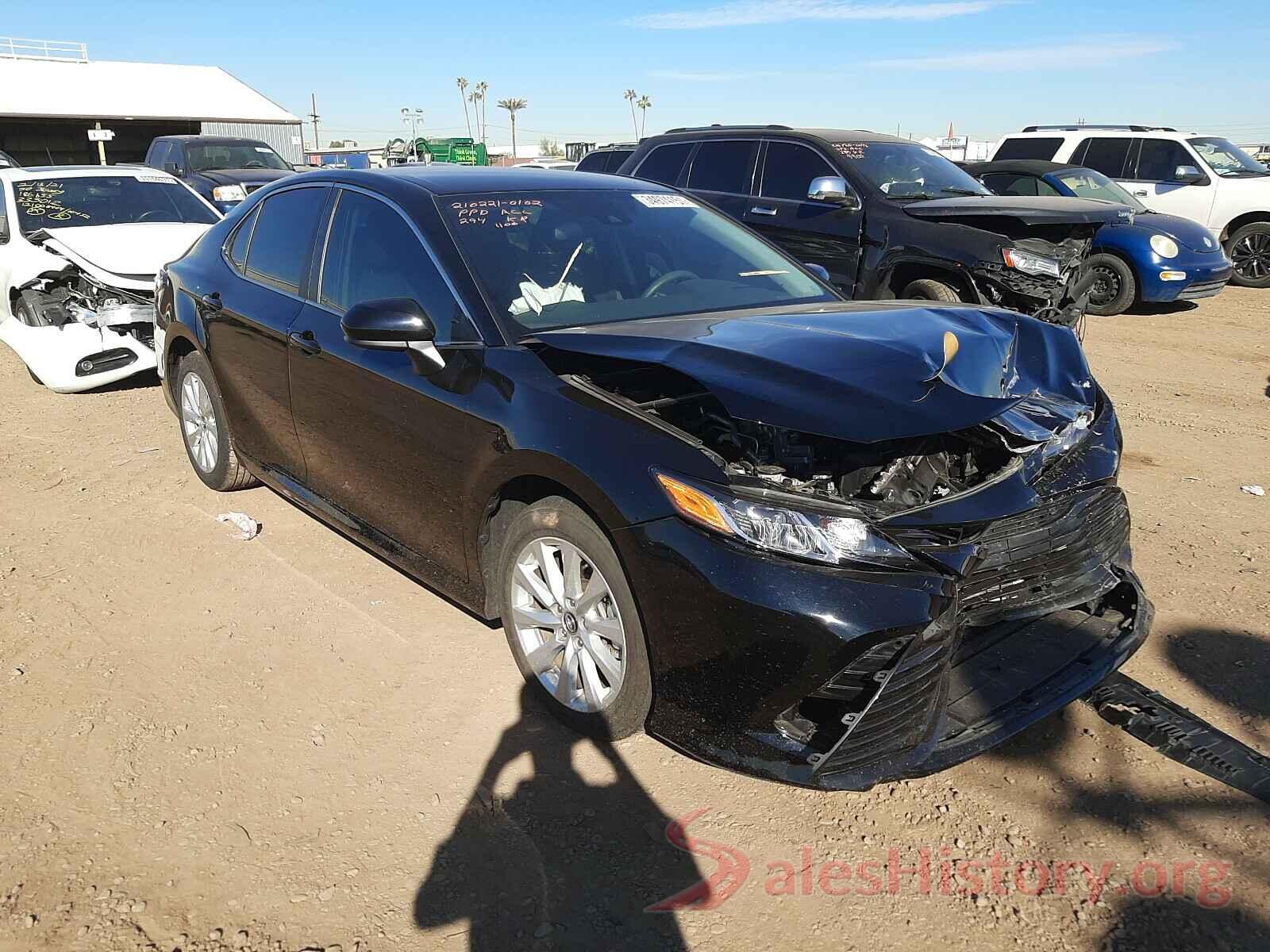 4T1C11AK0LU311100 2020 TOYOTA CAMRY