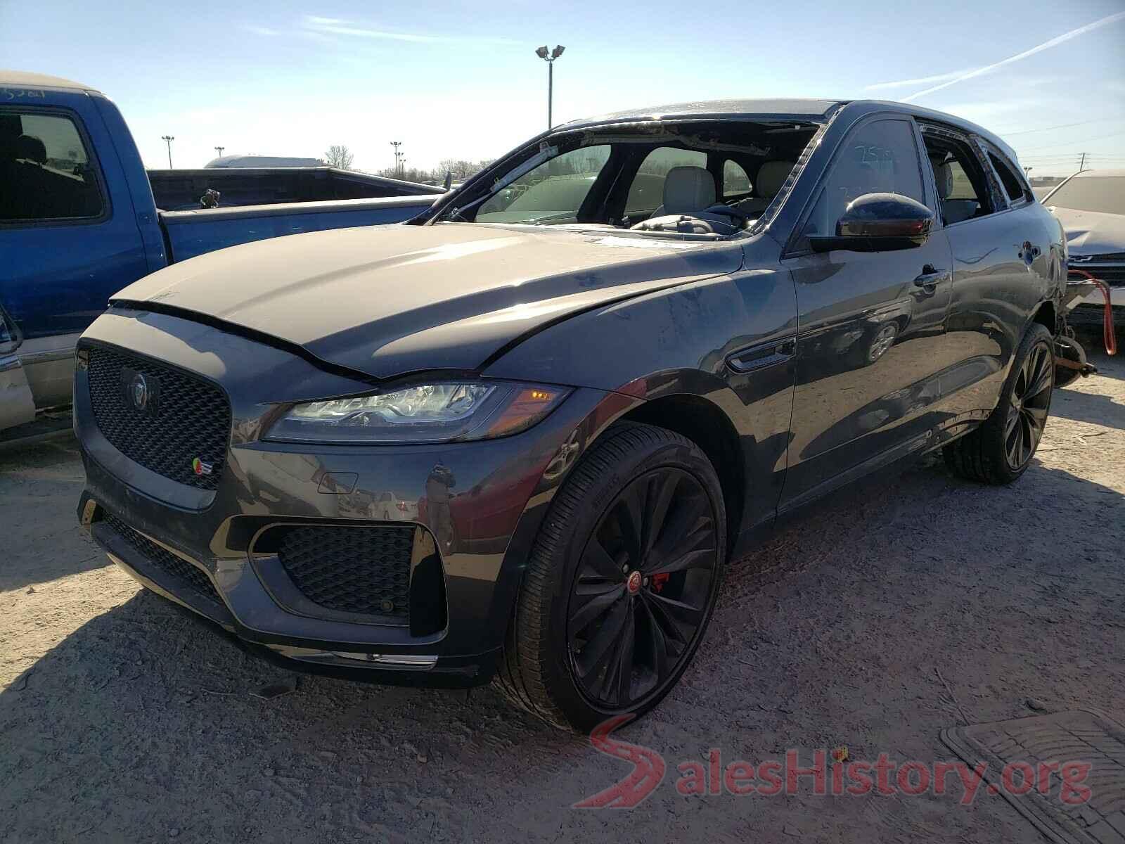 SADCM2FV1KA359682 2019 JAGUAR F-PACE